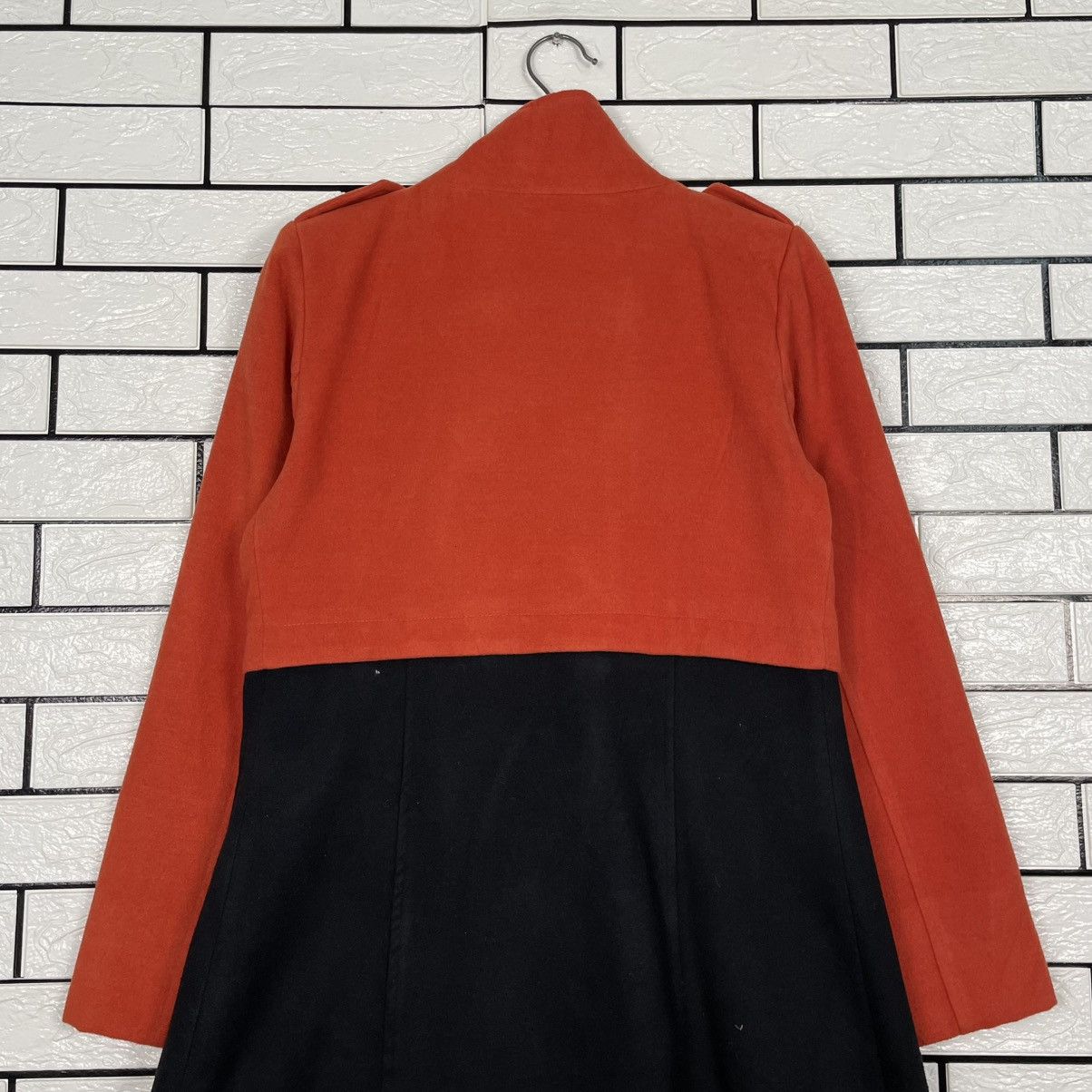 Rinascimento Two Tone Double Breasted Women Coat