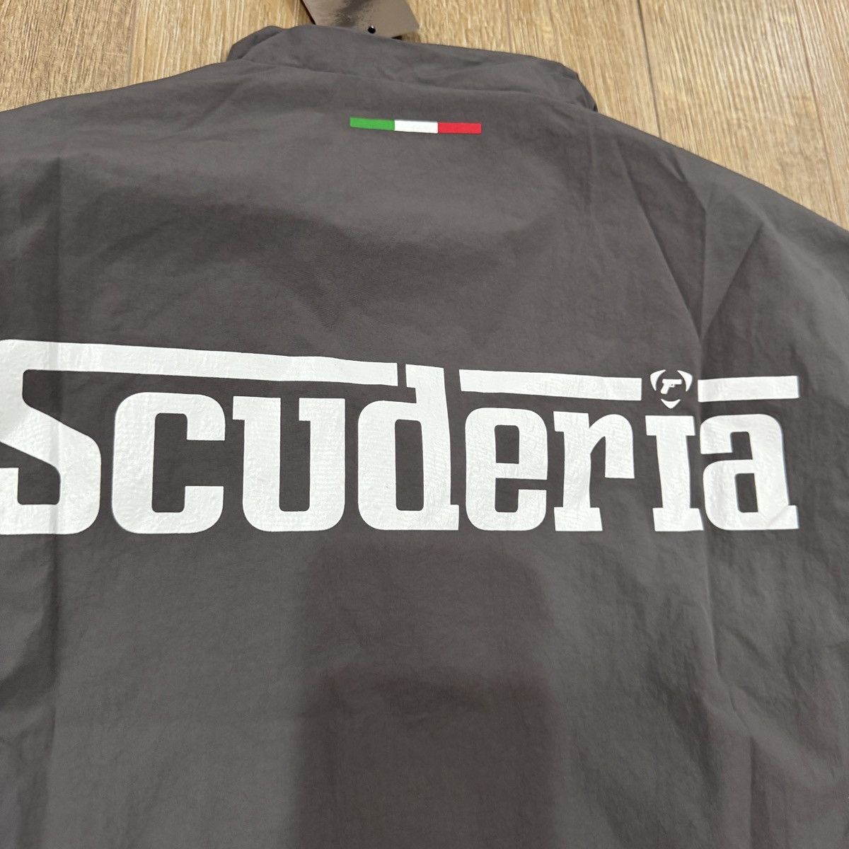 Other Brand new Scuderia Athlez Tracksuit Size US L / EU 52-54 / 3 - 18 Thumbnail