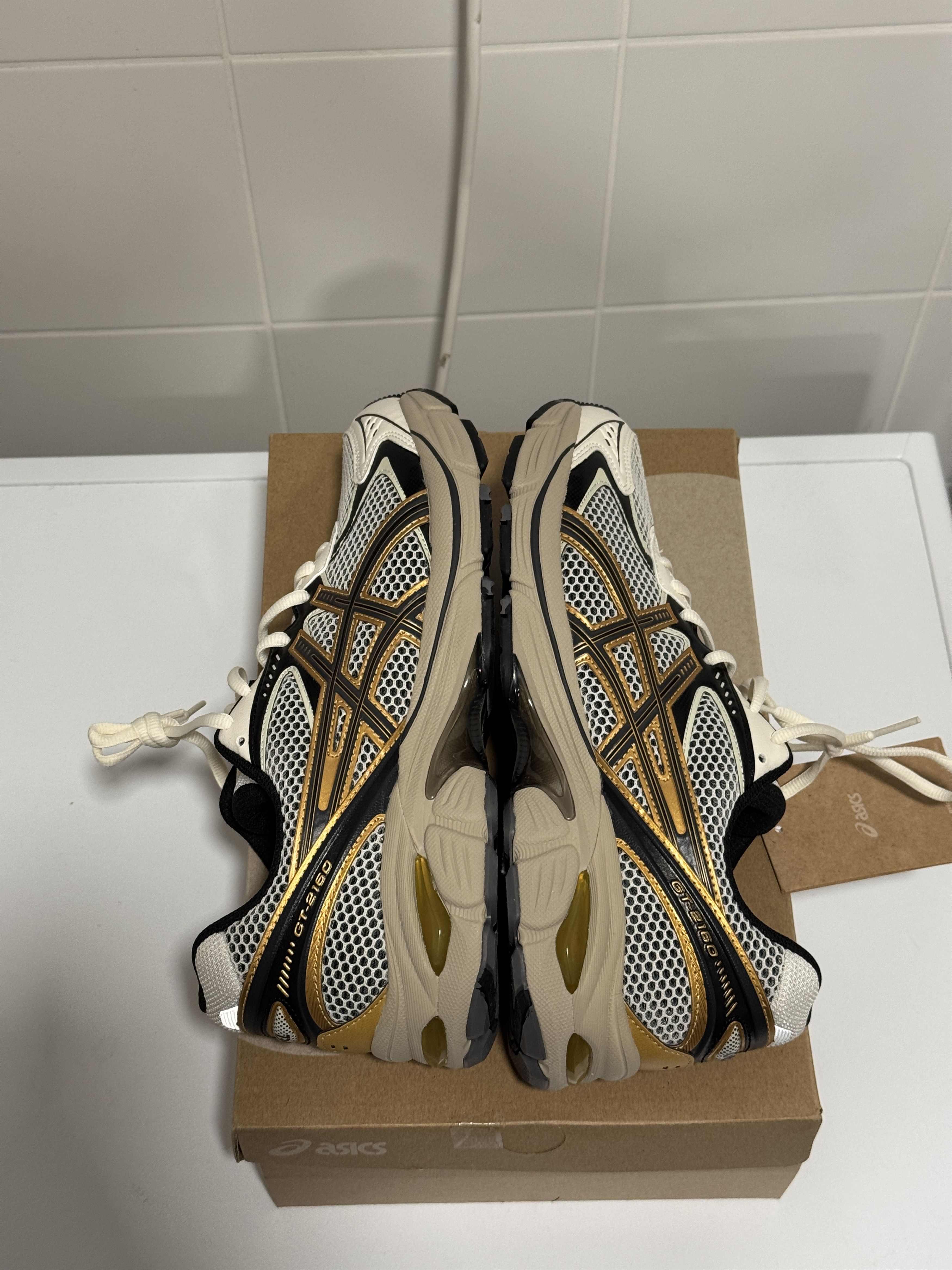 Asics Asics GT-2160 Cream / Pure Gold sneakers EU43.5 Size US 9.5 / EU 42-43 - 7 Thumbnail