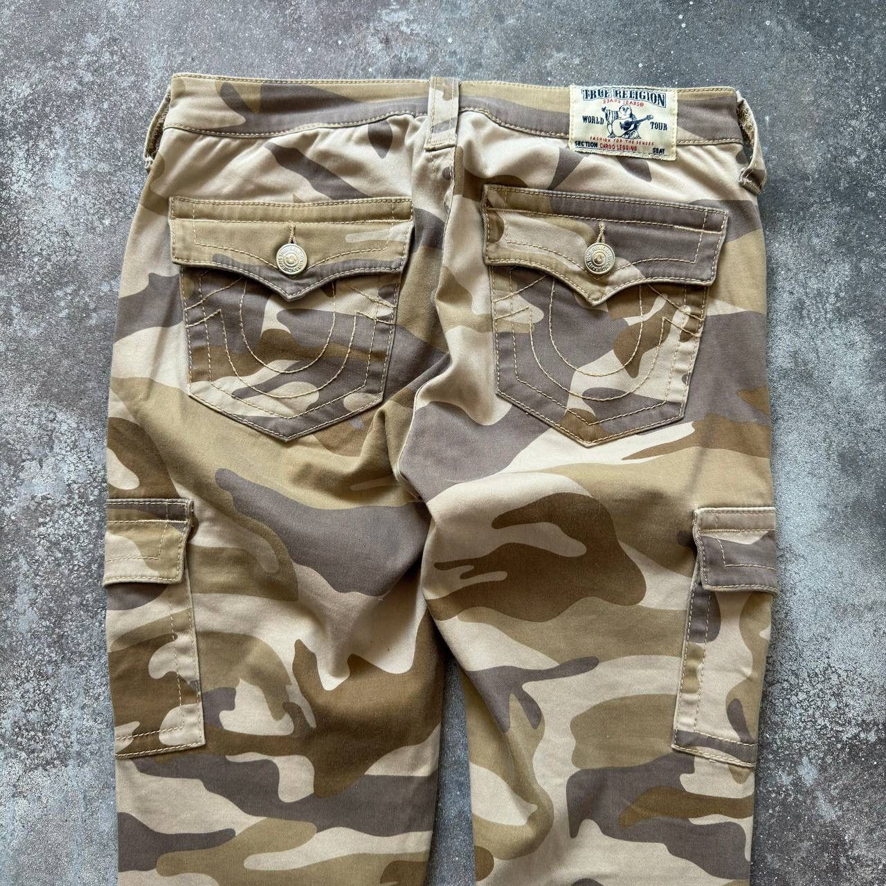 True Religion True Religion Cargo Camo Pants Y2K Size 28" / US 6 / IT 42 - 3 Thumbnail