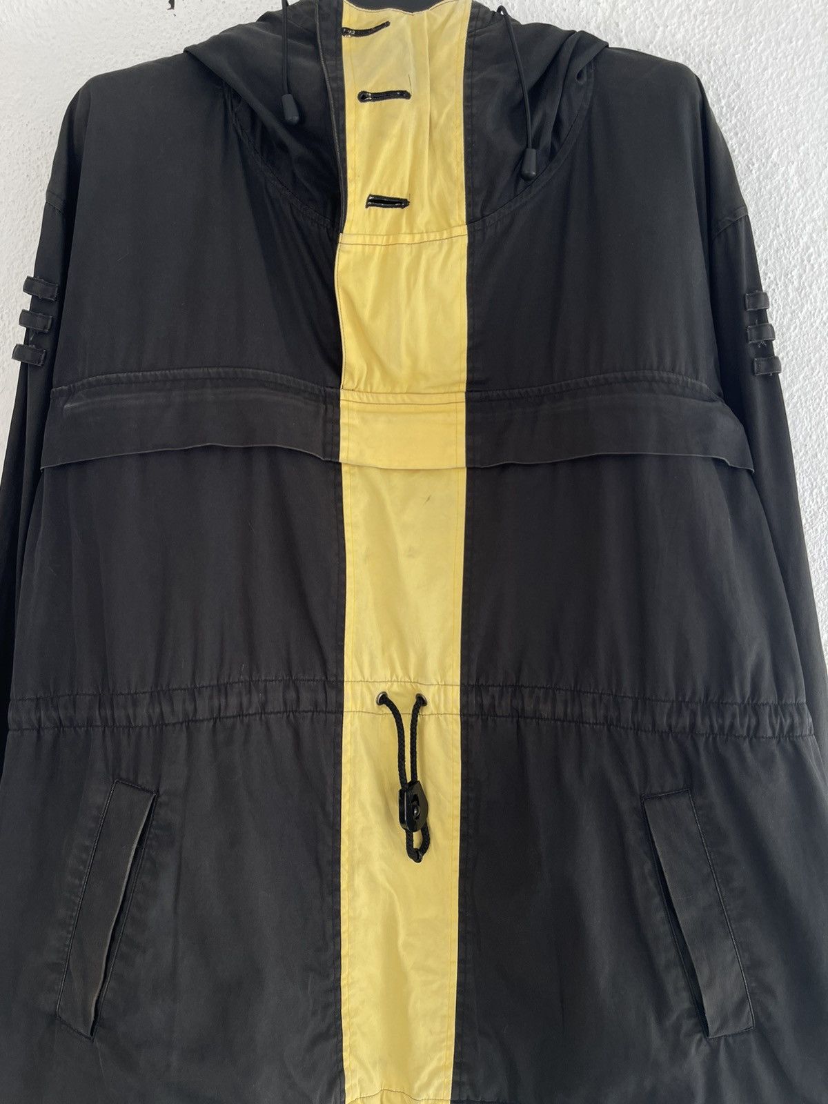 General Research 1998 General Research Anorak Parka “Parasite” Yellow Line Size US L / EU 52-54 / 3 - 5 Thumbnail