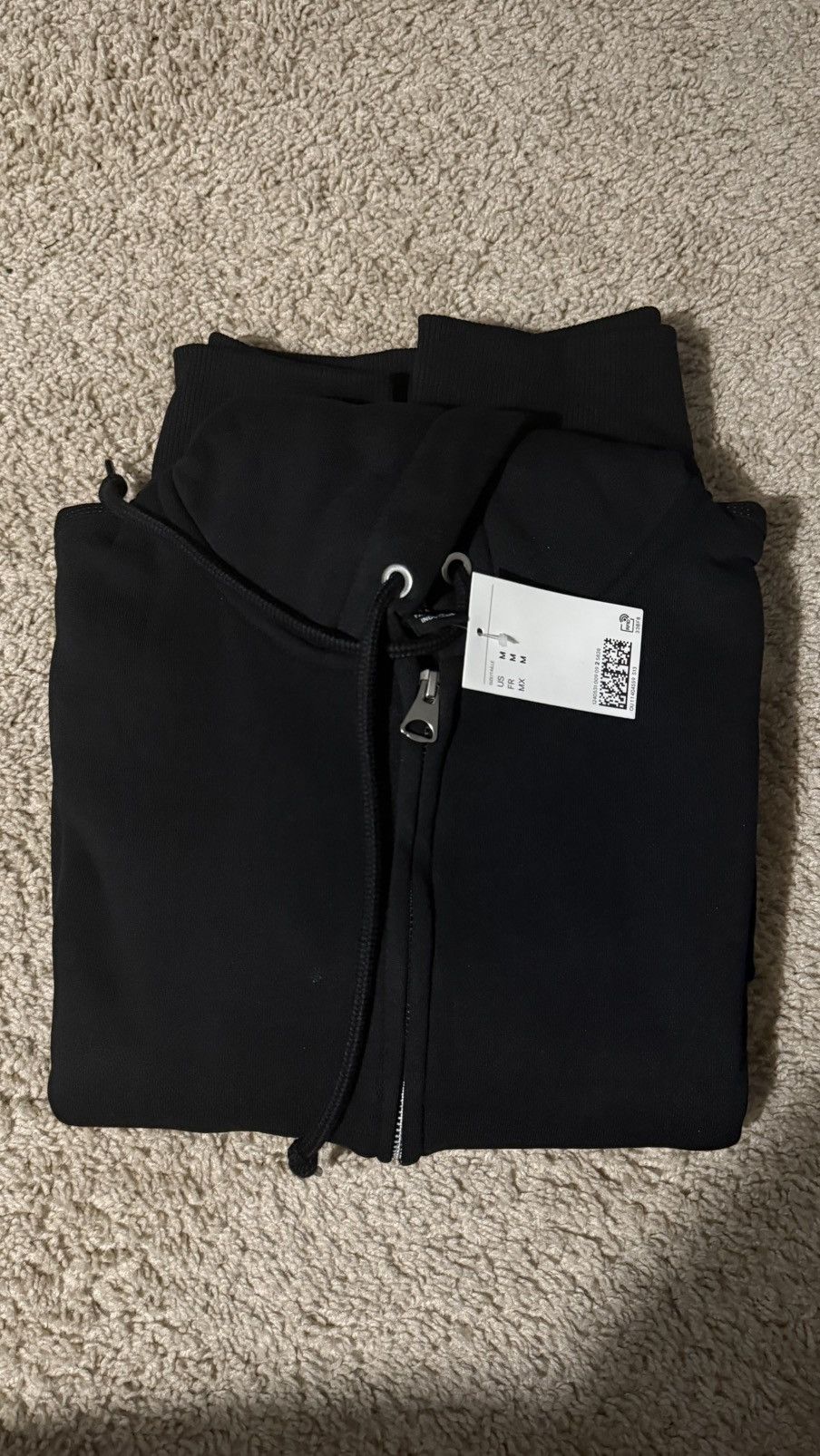 H&M Black Zip-up (cropped fit) Size US M / EU 48-50 / 2 - 1 Thumbnail