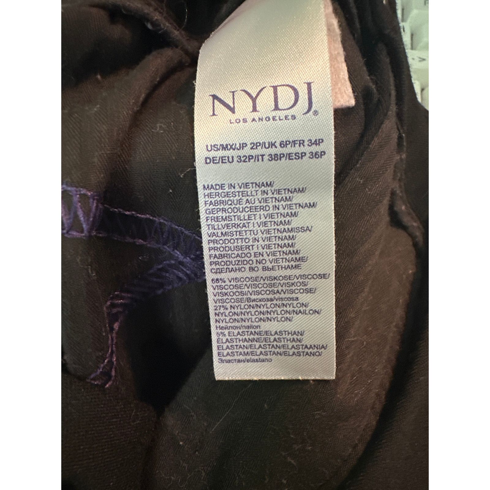 NYDJ NYDY black flat front straight legs pants size 2P Size 26" / US 2 / IT 38 - 4 Thumbnail