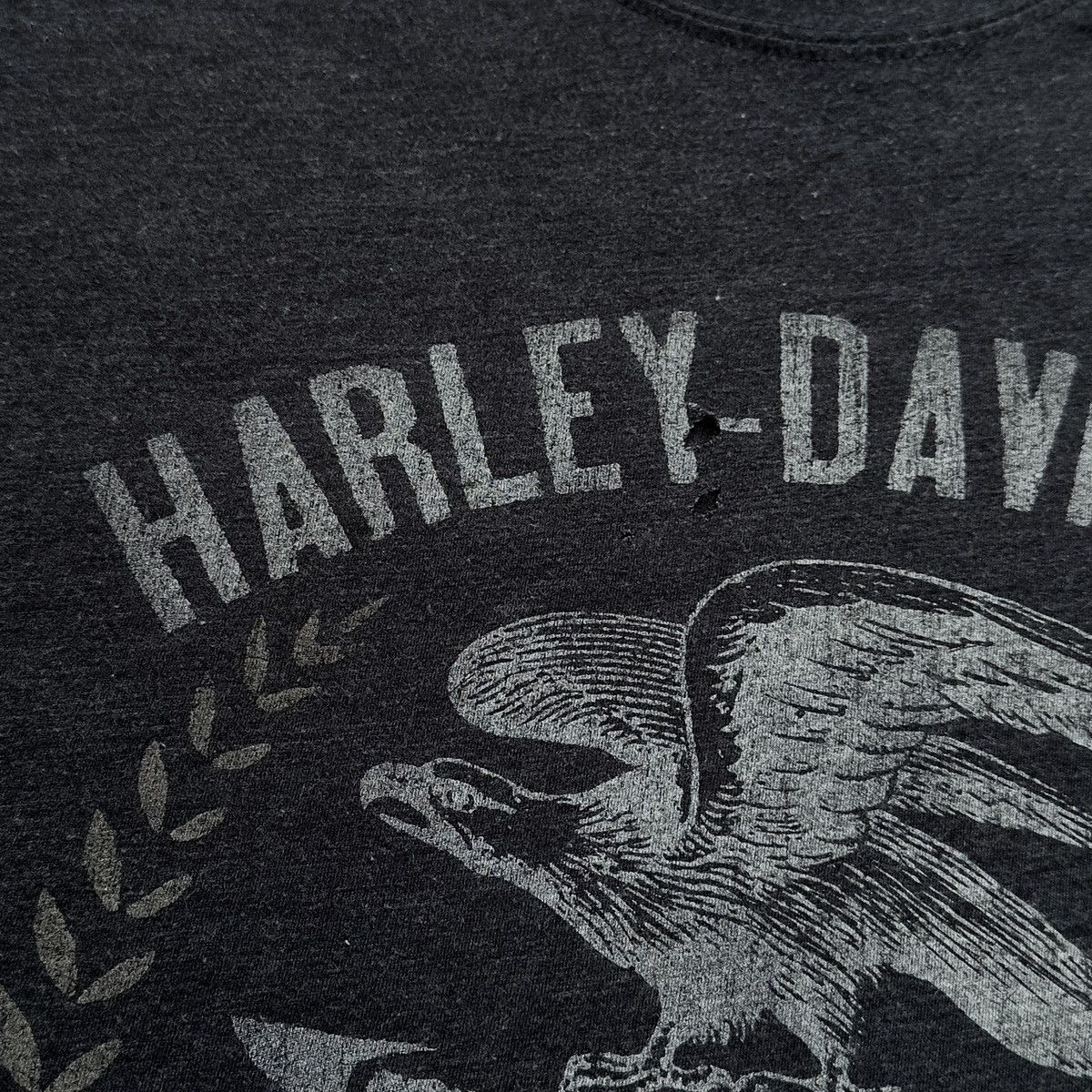 Harley Davidson VINTAGE HARLEY-DAVIDSON MERMAID BEACH GRAPHIC TEE BIG LOGO Size US XXL / EU 58 / 5 - 13 Thumbnail