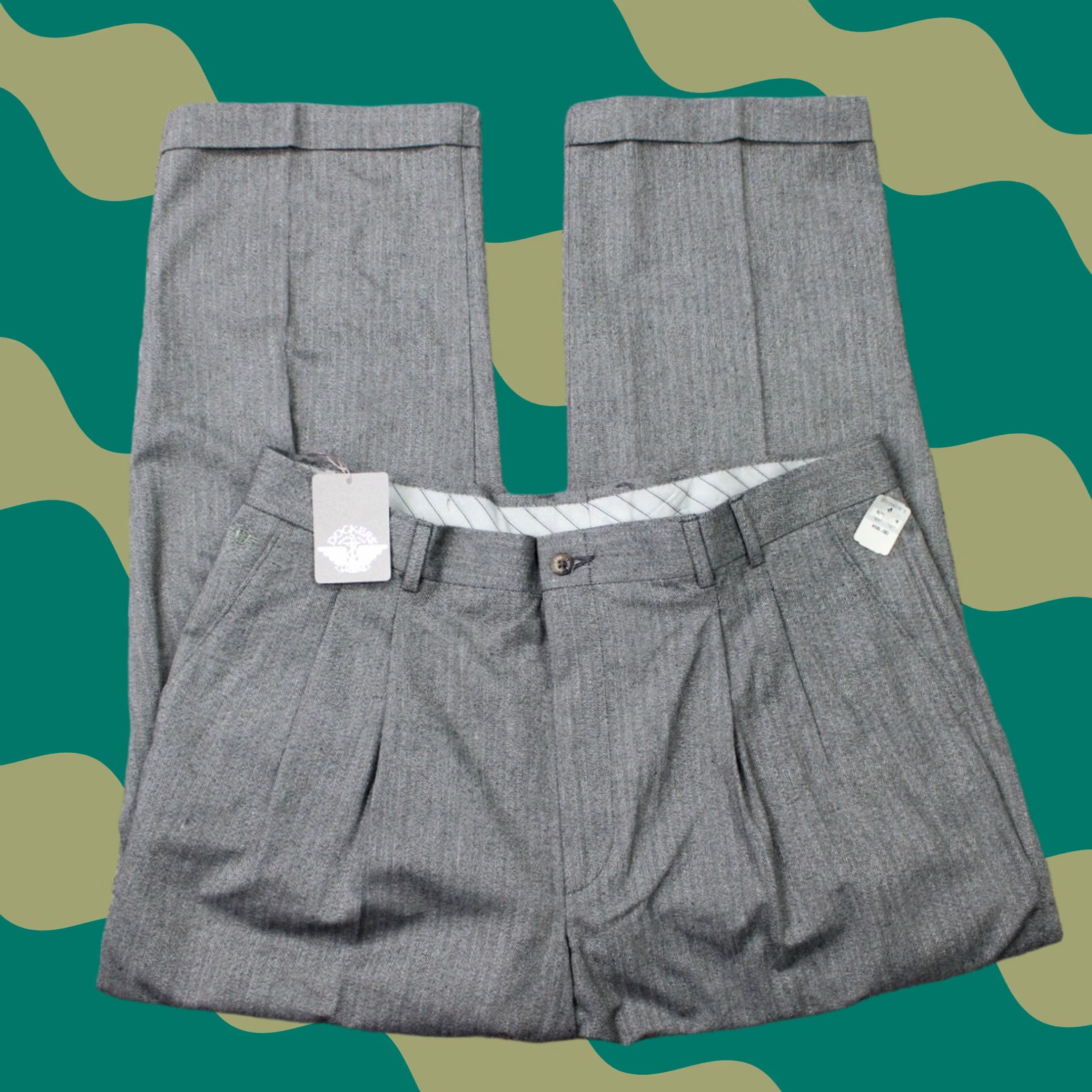 Dockers DOCKERS Pants Mens 38x30 Gray Chino Vintage NWT Pleated Cuffed Regular Straight 100% Cotton Casual Debossed USA Theme Size US 38 / EU 54 - 1 Thumbnail