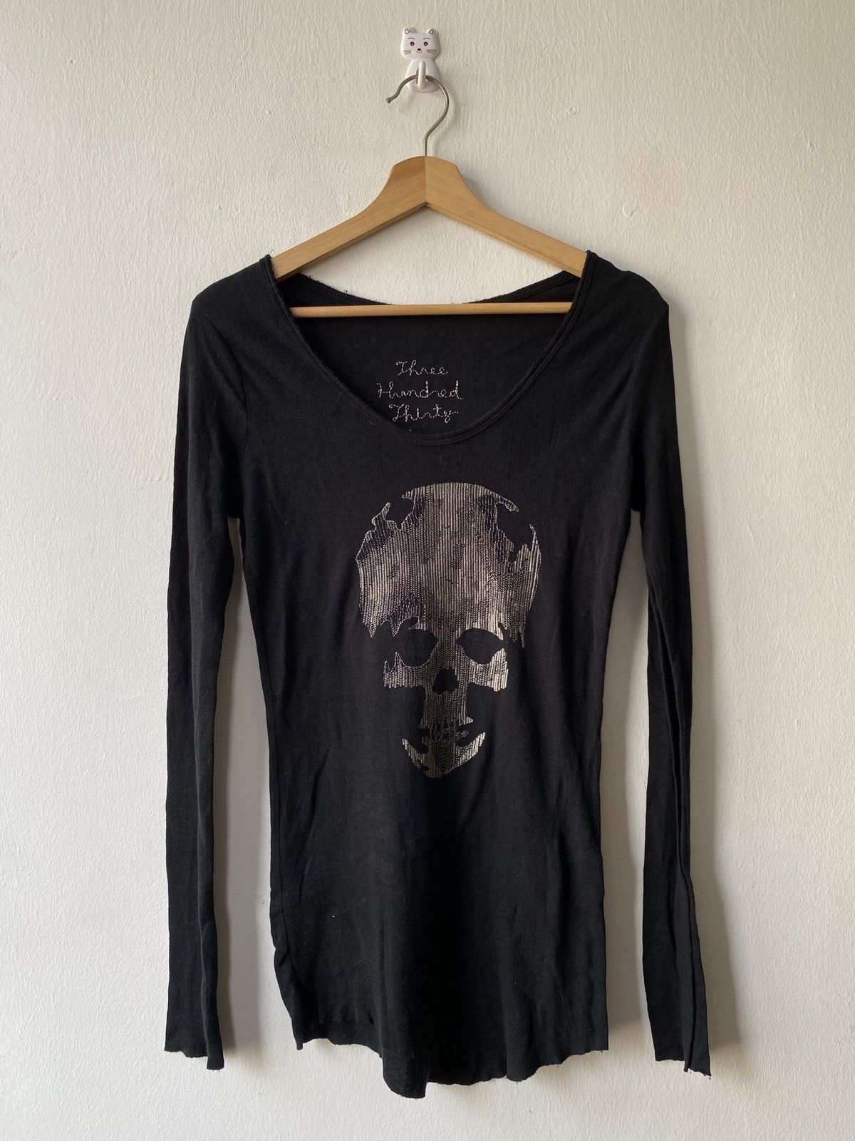 If Six Was Nine Three Hundred Thirty Days Skull Long Sleeve Strechable Tee Size US S / EU 44-46 / 1 - 2 Thumbnail