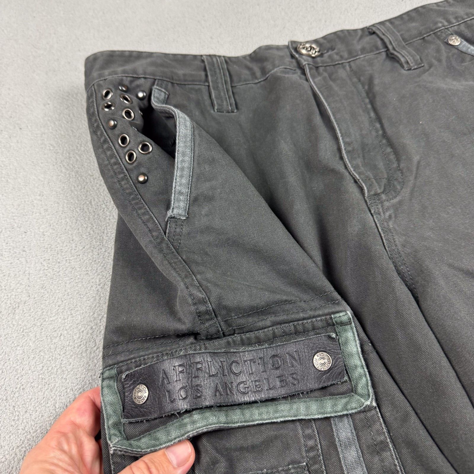 Affliction Affliction Cargo Shorts 32 Chrome Cybergrunge Y2K Mallgoth Size US 32 / EU 48 - 9 Thumbnail