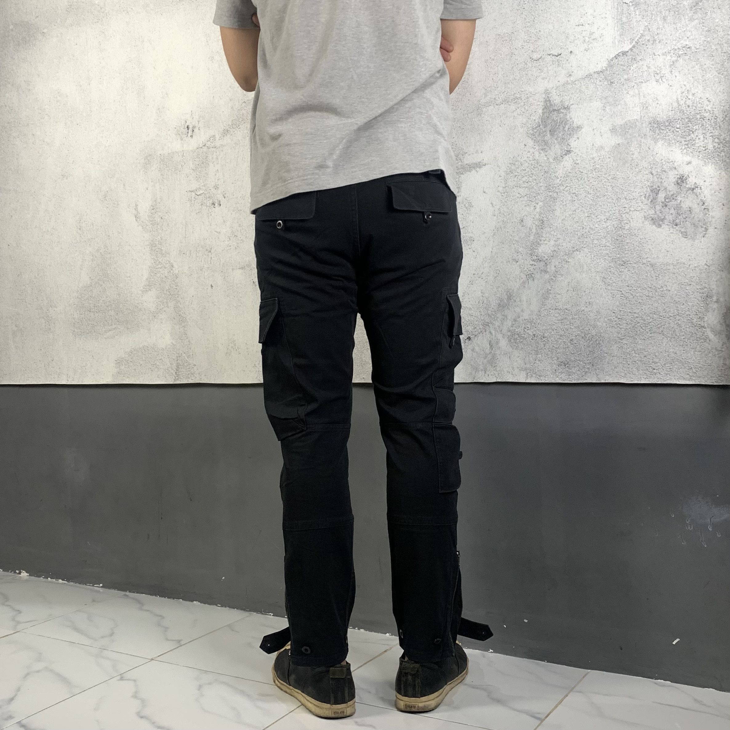 Polo Ralph Lauren Vintage Polo Ralph Lauren Cargo Pants Multi Pocket Utility Size US 32 / EU 48 - 6 Thumbnail