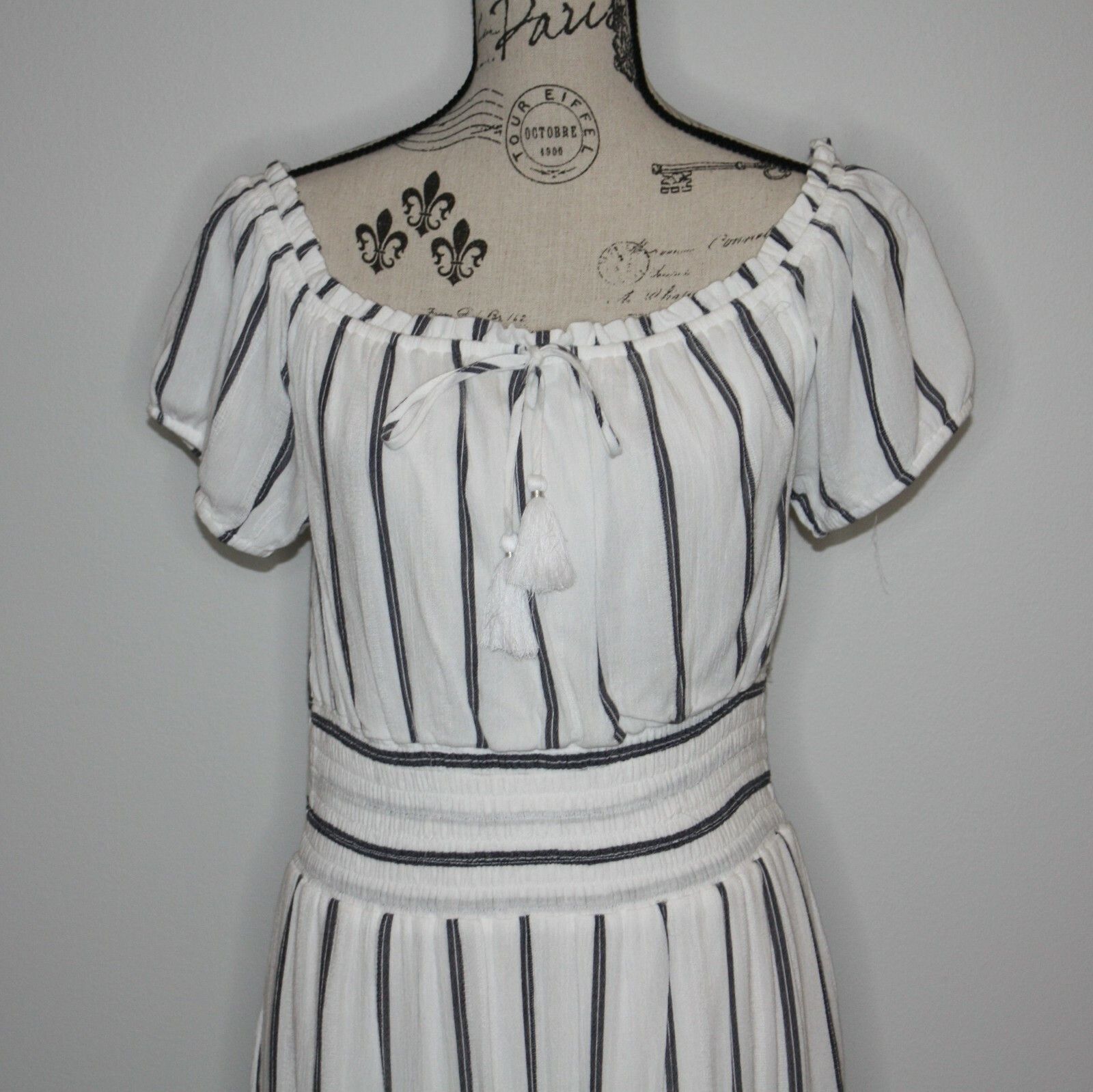 American Eagle Outfitters Striped Off the Shoulder Dress in size L NWT Size L / US 10 / IT 46 - 12 Thumbnail