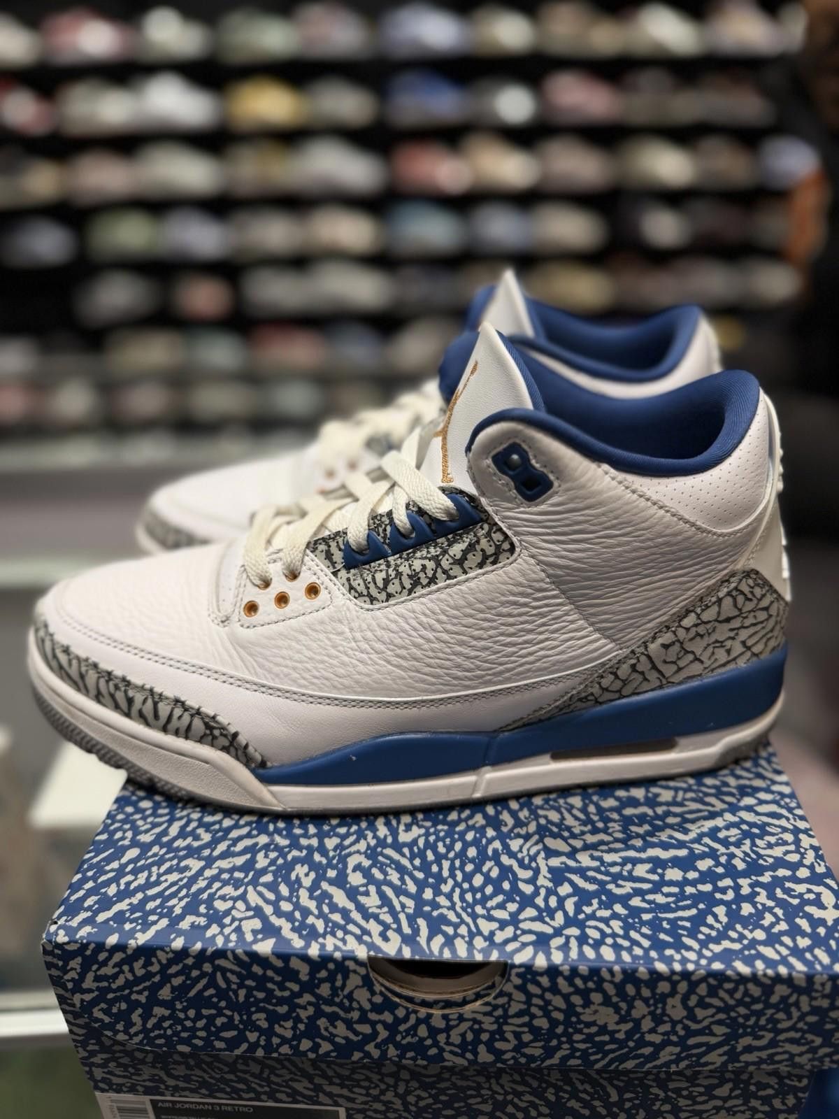 Jordan Brand Jordan 3 Retro Washington Wizards Size 9.5 Pre-Owned Blue Size US 9.5 / EU 42-43 - 10 Thumbnail