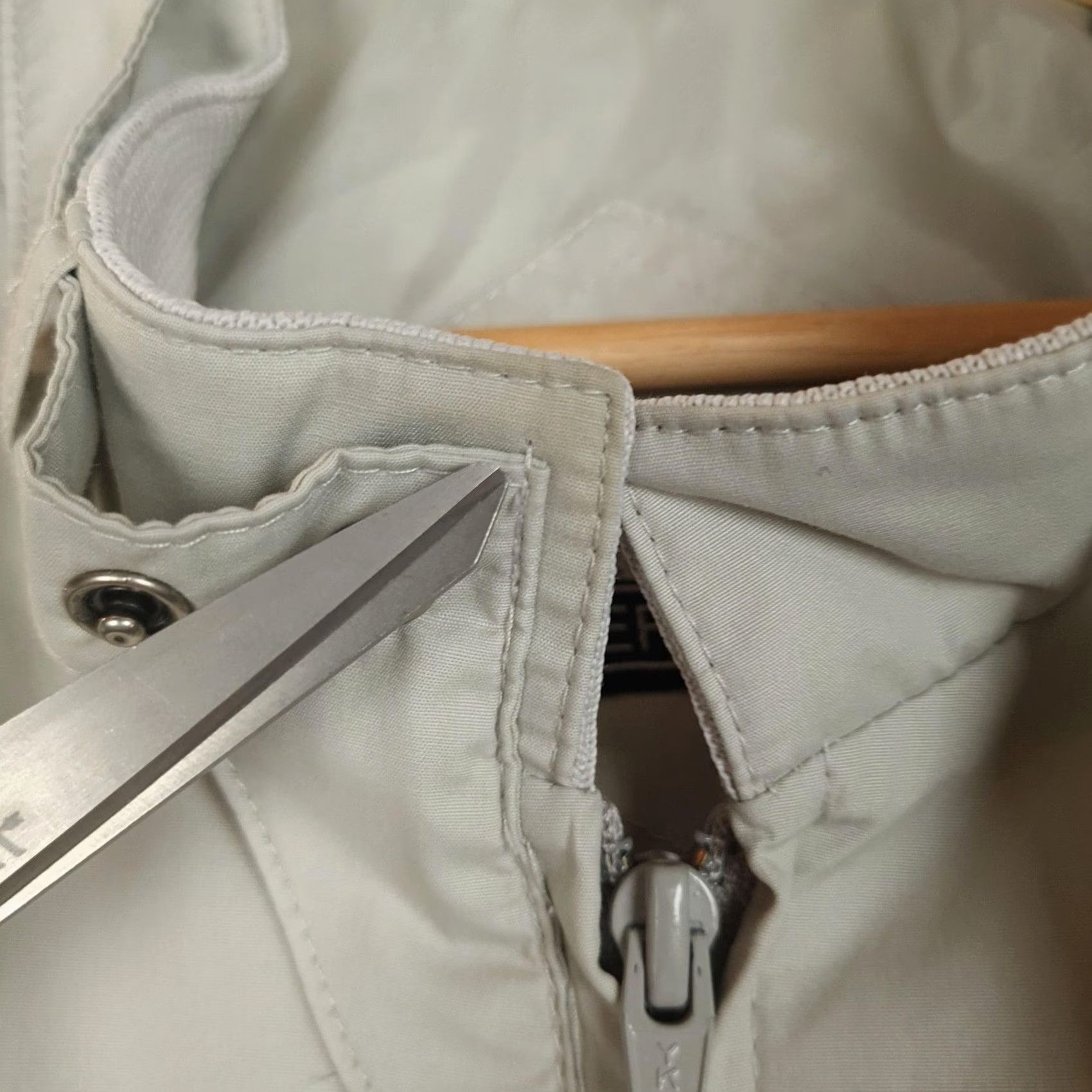 Members Only VINTAGE Members Only Jacket Mens XL Beige Bomber Microfiber Lined Hong Kong Size US XL / EU 56 / 4 - 5 Thumbnail