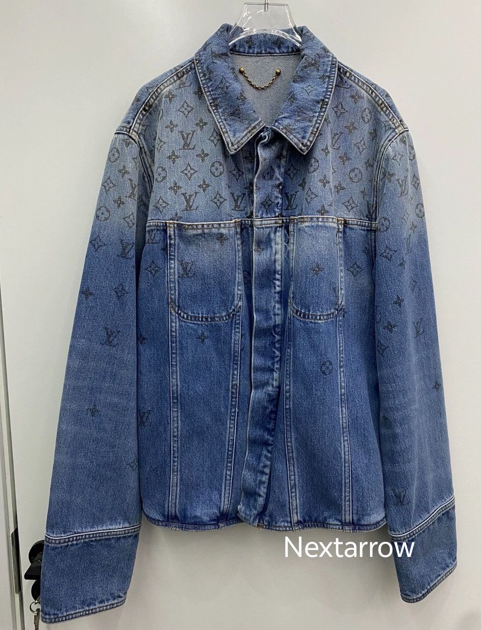 Louis Vuitton Louis Vuitton Dark gradient vintage logo deni 2412-Nextarrow Size US L / EU 52-54 / 3 - 1 Thumbnail