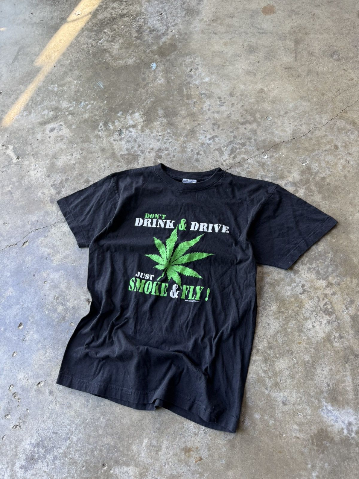 Japanese Brand × Vintage Vintage 90s Weed Tee Size US M / EU 48-50 / 2 - 1 Thumbnail