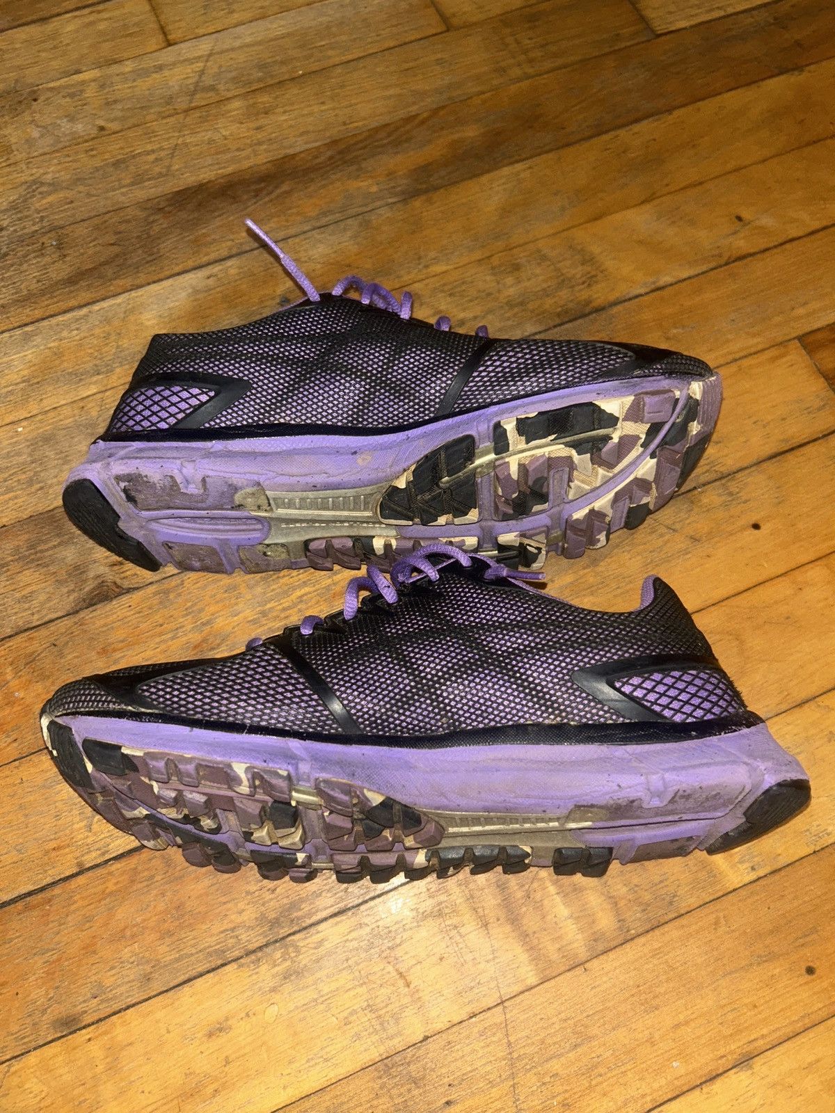 Asics Women’s Purple and Black Asics Size US 7 / IT 37 - 3 Thumbnail