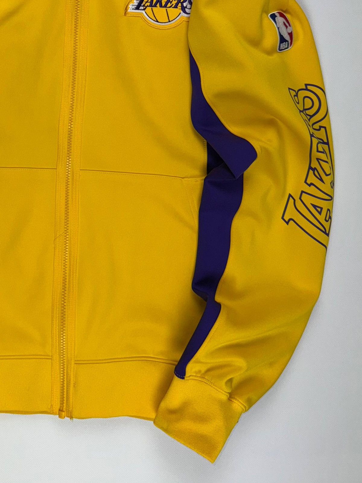 Nike Nike Therma Flex NBA Hoodie Los Angeles Lackers Size US L / EU 52-54 / 3 - 5 Thumbnail