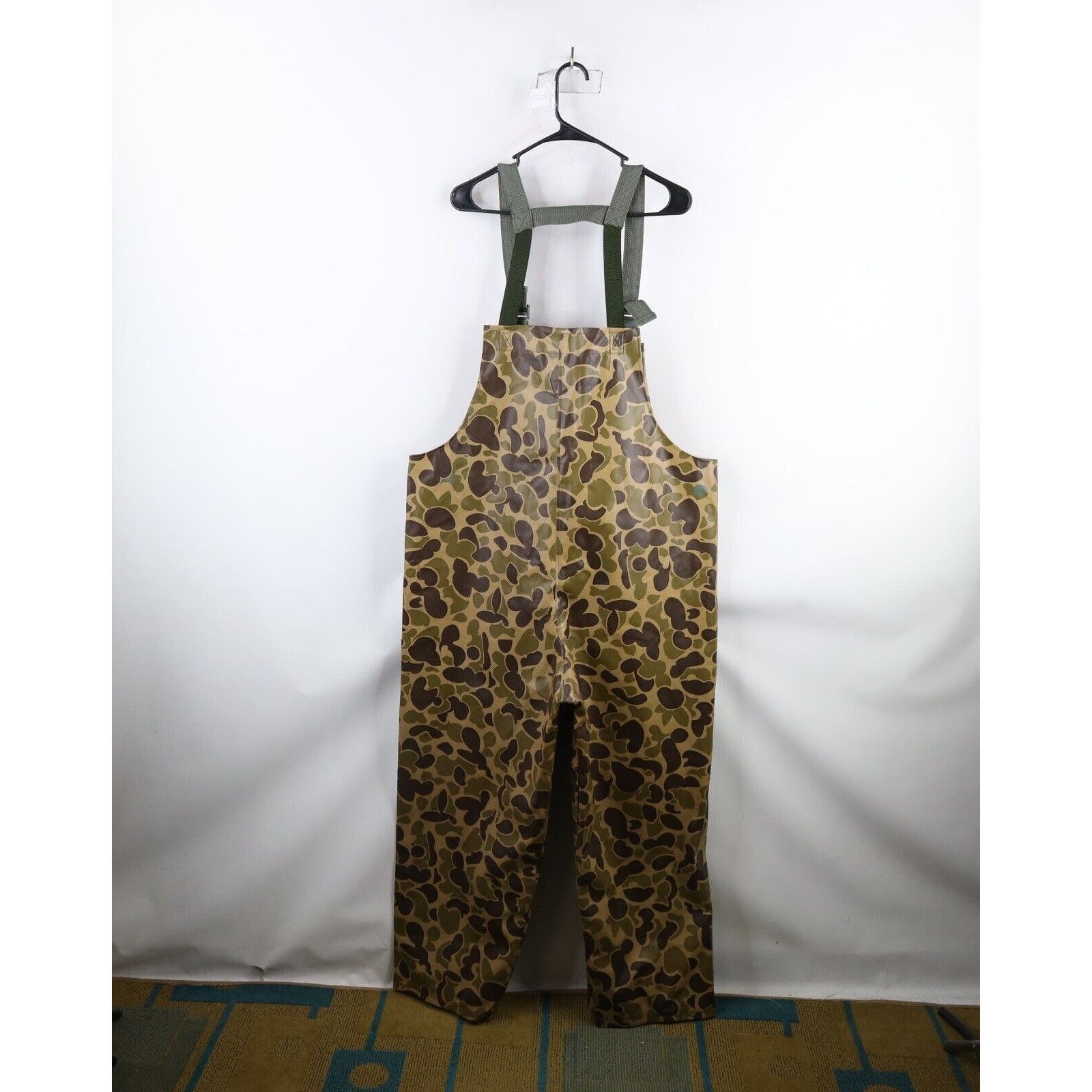Vintage Vintage 80s 90s Streetwear Waterproof Camouflage Overalls Size US L / EU 52-54 / 3 - 12 Thumbnail