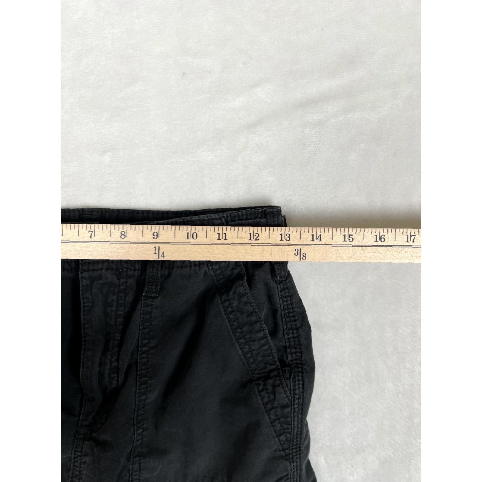 Bershka Bershka Cargo Pants Women Black Straight Utility Adjustable Waist Pockets Slant Hand Pockets Zip Fly Button Closure Casual 32 in Inseam Size 26" / US 2 / IT 38 - 5 Thumbnail