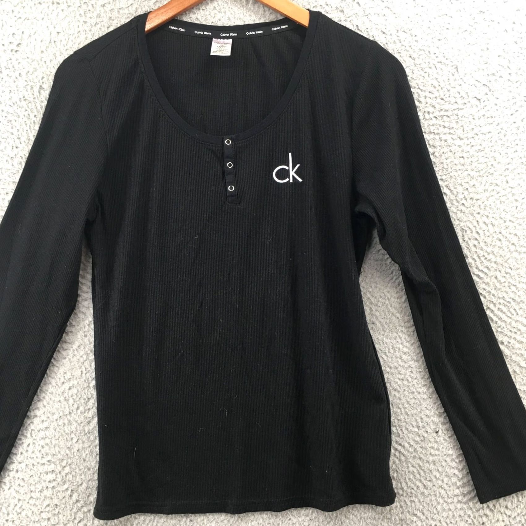 Calvin Klein Calvin Klein Sleepwear Shirt Womens Large Solid Black Long Sleeves Pullover Size L / US 10 / IT 46 - 2 Thumbnail