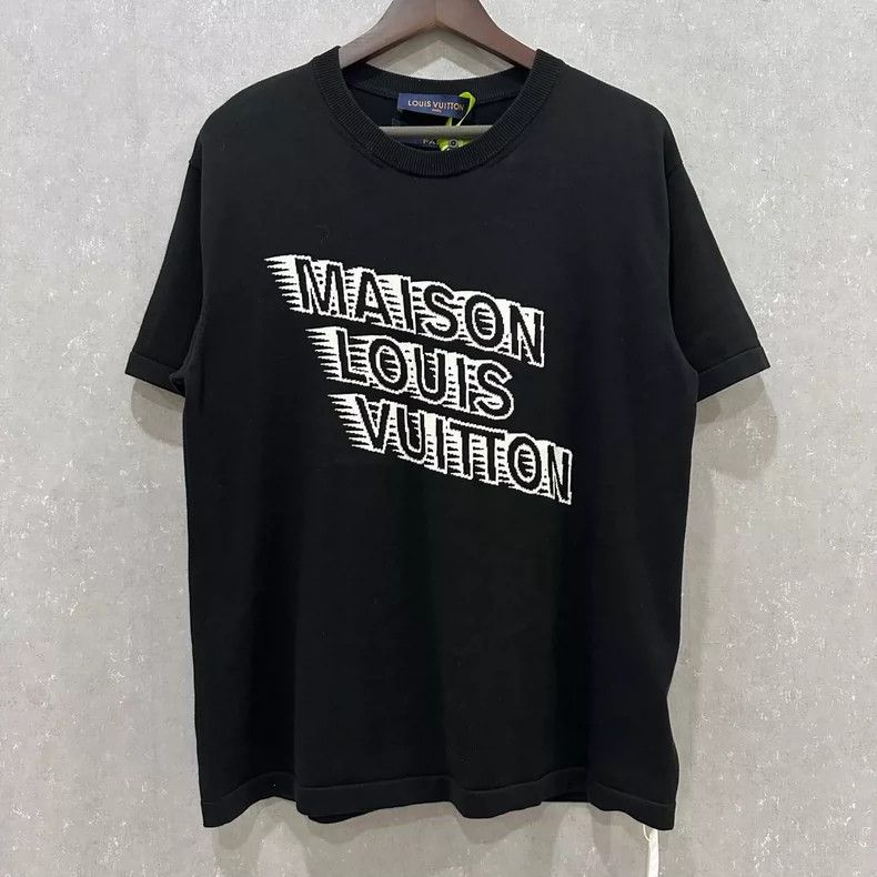 Louis Vuitton Louis Vuitton Phantom letter logo black knitted short sleev Size US S / EU 44-46 / 1 - 1 Thumbnail