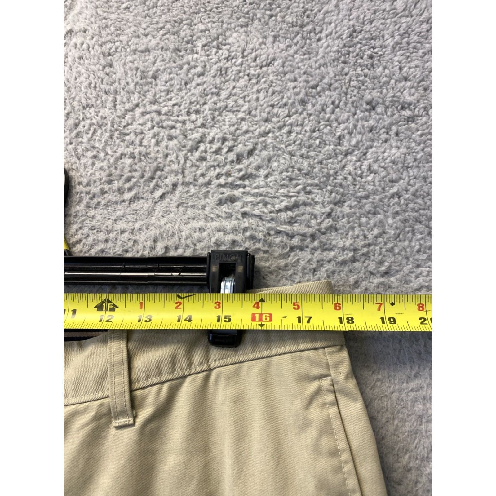 Gap VINTAGE Gap Men's Pants 35x32 Khaki Chino Casual-Fashion-Y2K Wideleg Mens Size US 35 - 3 Thumbnail