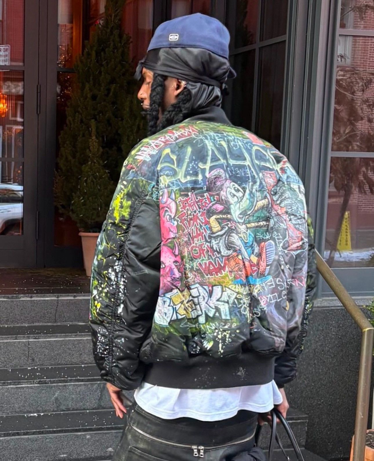 No Maintenance 1/1 Hand Painted Scribble Face Leather Jacket YVL opium Size US M / EU 48-50 / 2 - 2 Thumbnail