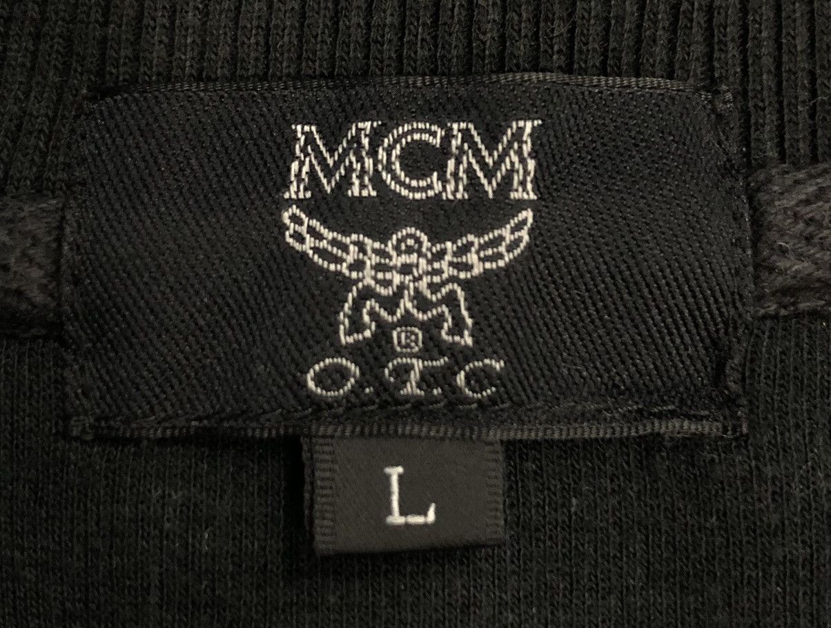 MCM Vintage MCM Black & White Baroque Sweatshirt - Size L Size US L / EU 52-54 / 3 - 8 Thumbnail