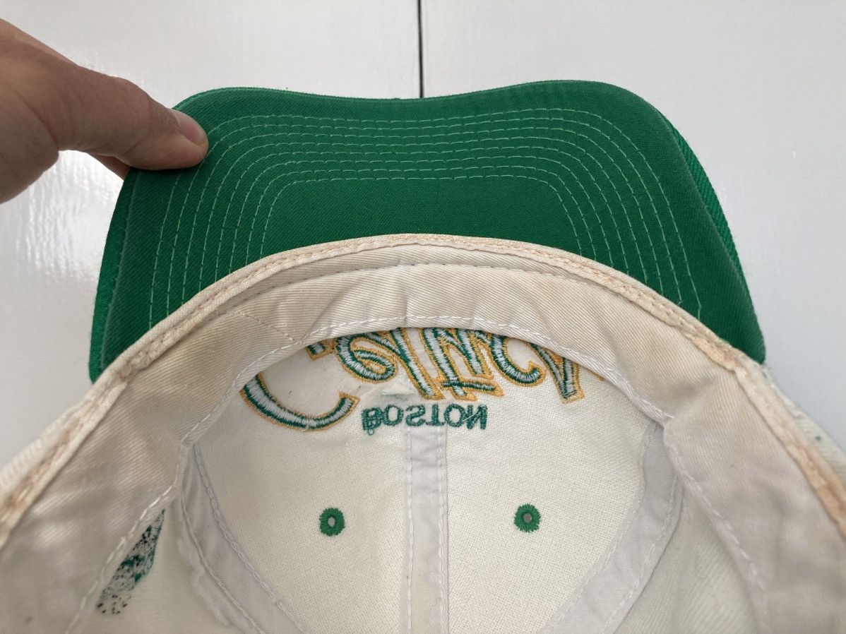 NBA BOSTON CELTICS SPORTS SPECIALTIES SCRIPT SNAPBACK HAT CAP Size ONE SIZE - 14 Thumbnail