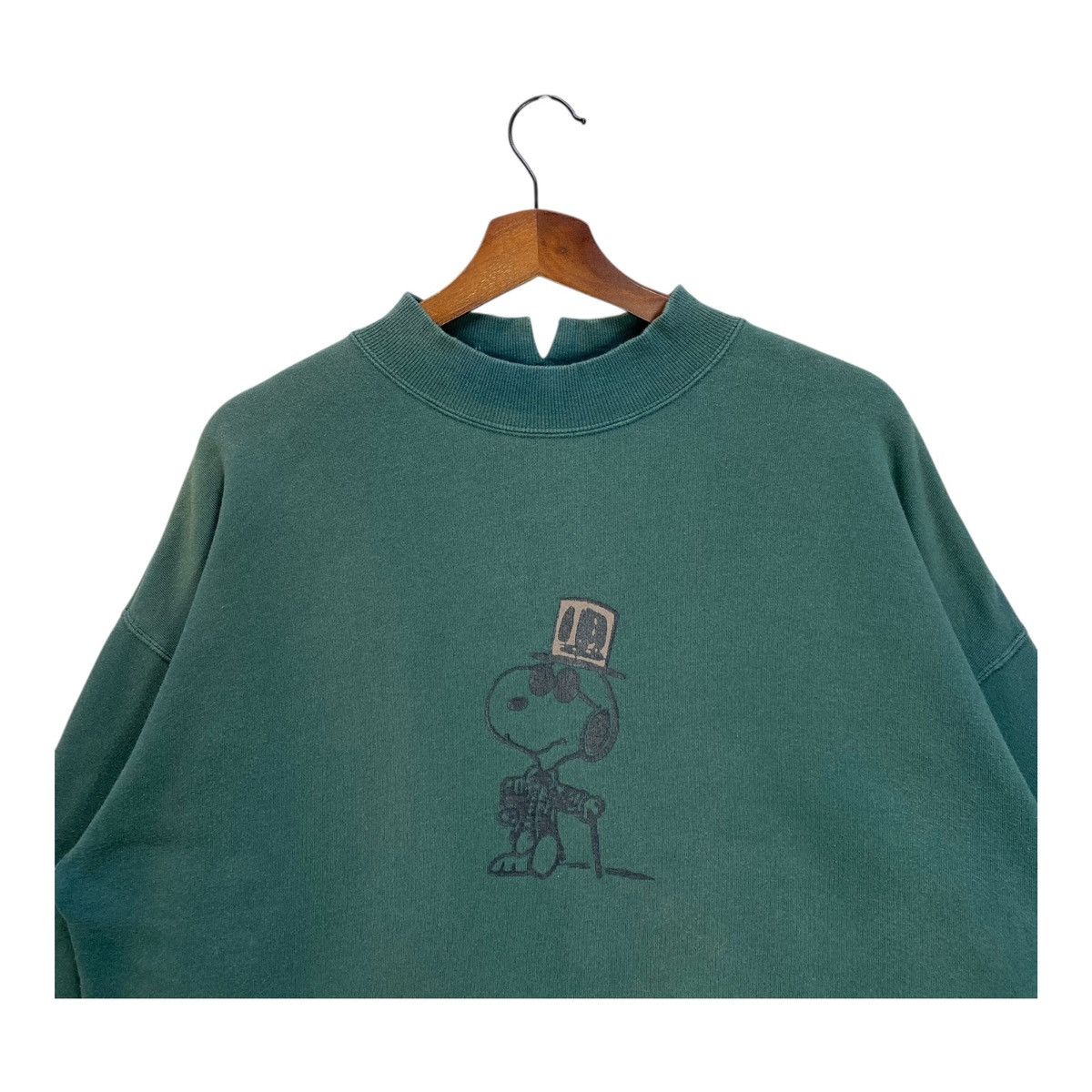 Peanuts Vintage Peanuts Snoopy Sweatshirt Big Logo Pullover Size L Size US L / EU 52-54 / 3 - 2 Thumbnail