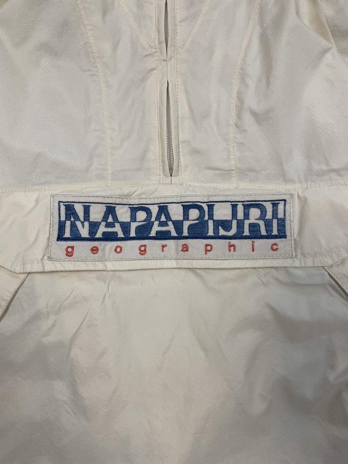 Napapijri Napapijri Geographic Packable Anorak Men’s M Beige Cream Size US M / EU 48-50 / 2 - 2 Thumbnail