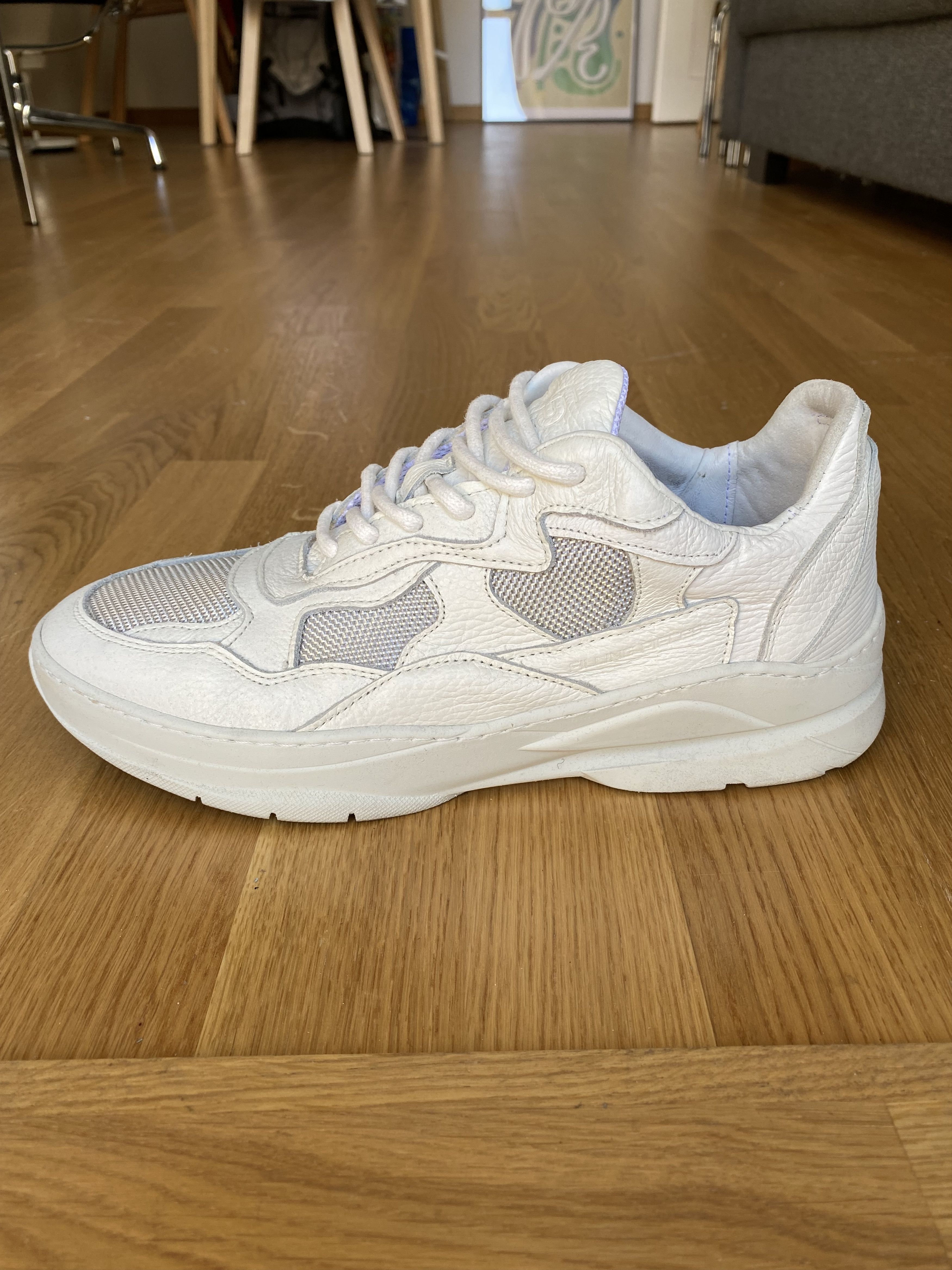 Filling Pieces Filling Pieces Low Fade Cosmo Mix White Size US 8.5 / EU 41-42 - 1 Thumbnail