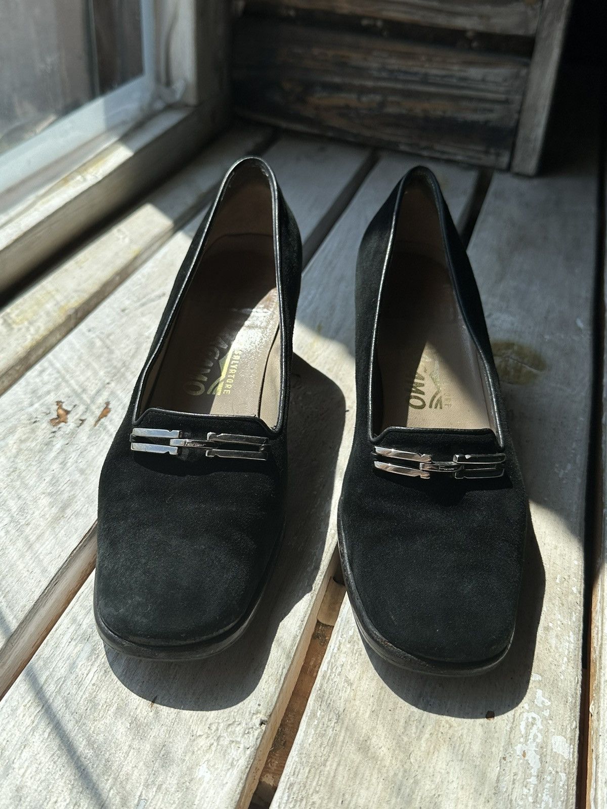 Salvatore Ferragamo RARE❗️Salvatore Ferragamo Women Shoes flats heels Size US 7 / IT 37 - 2 Thumbnail