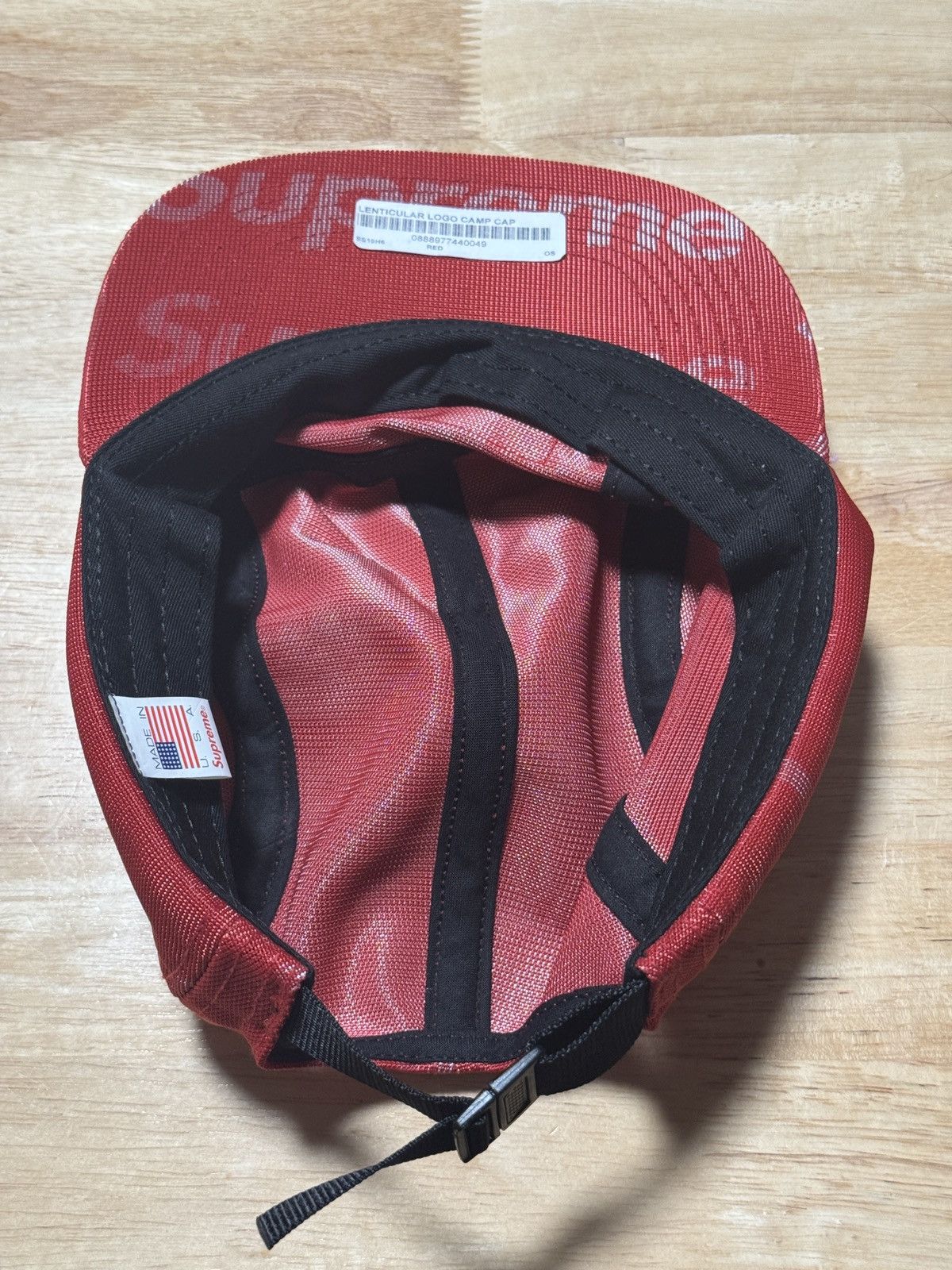 Supreme Supreme lenticular logo camp cap red Size ONE SIZE - 2 Thumbnail
