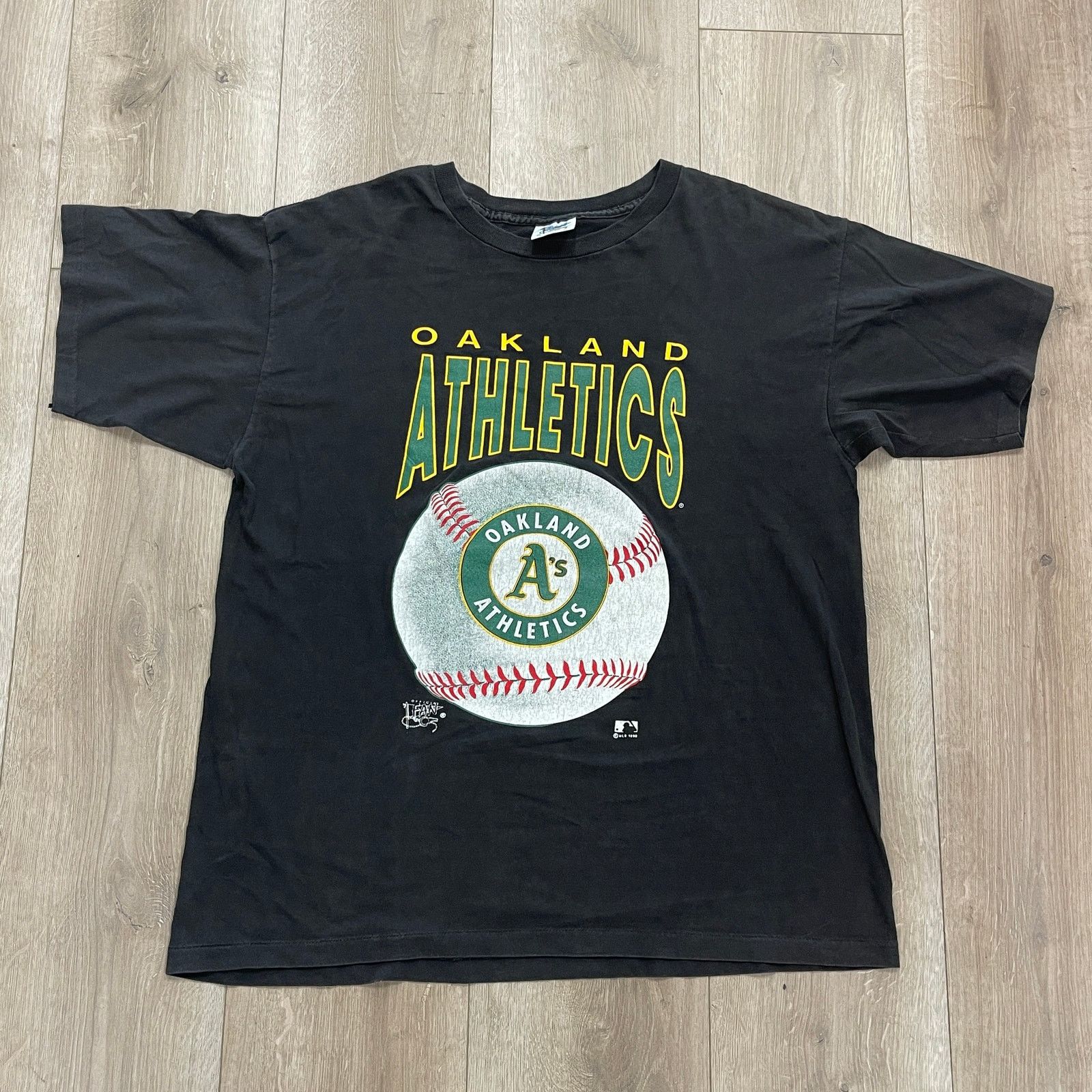 Vintage Vintage 1992 Oakland Athletics MLB Baseball Tee T Shirt XL Size US XL / EU 56 / 4 - 1 Thumbnail