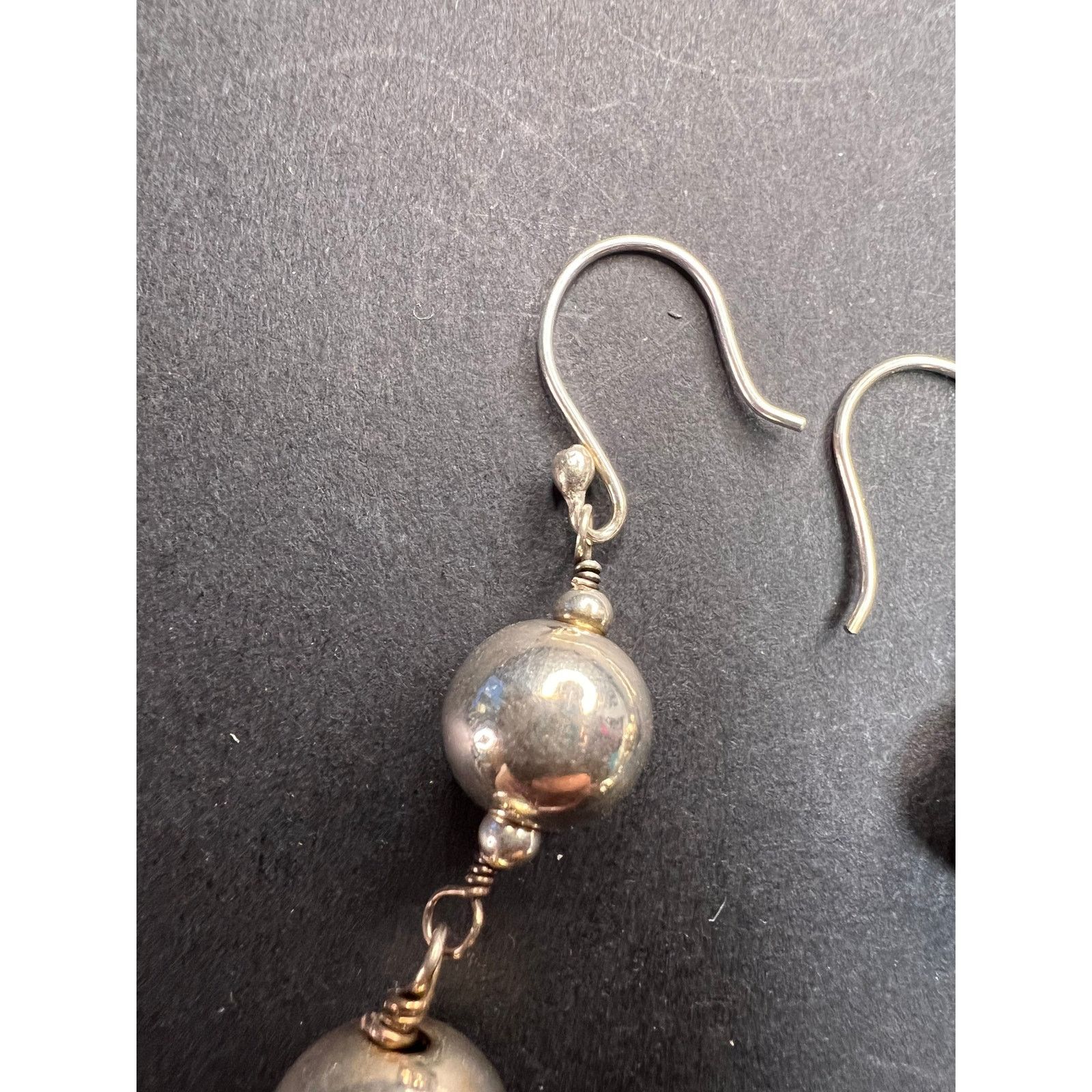 Other Vintage sterling silver graduated ball dangling earrings Size ONE SIZE - 12 Thumbnail