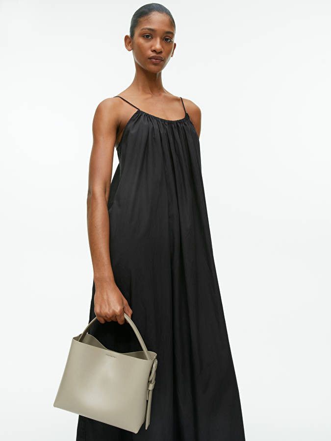 Arket Arket Leather Crossbody Bag Crossbody Bag | Grailed