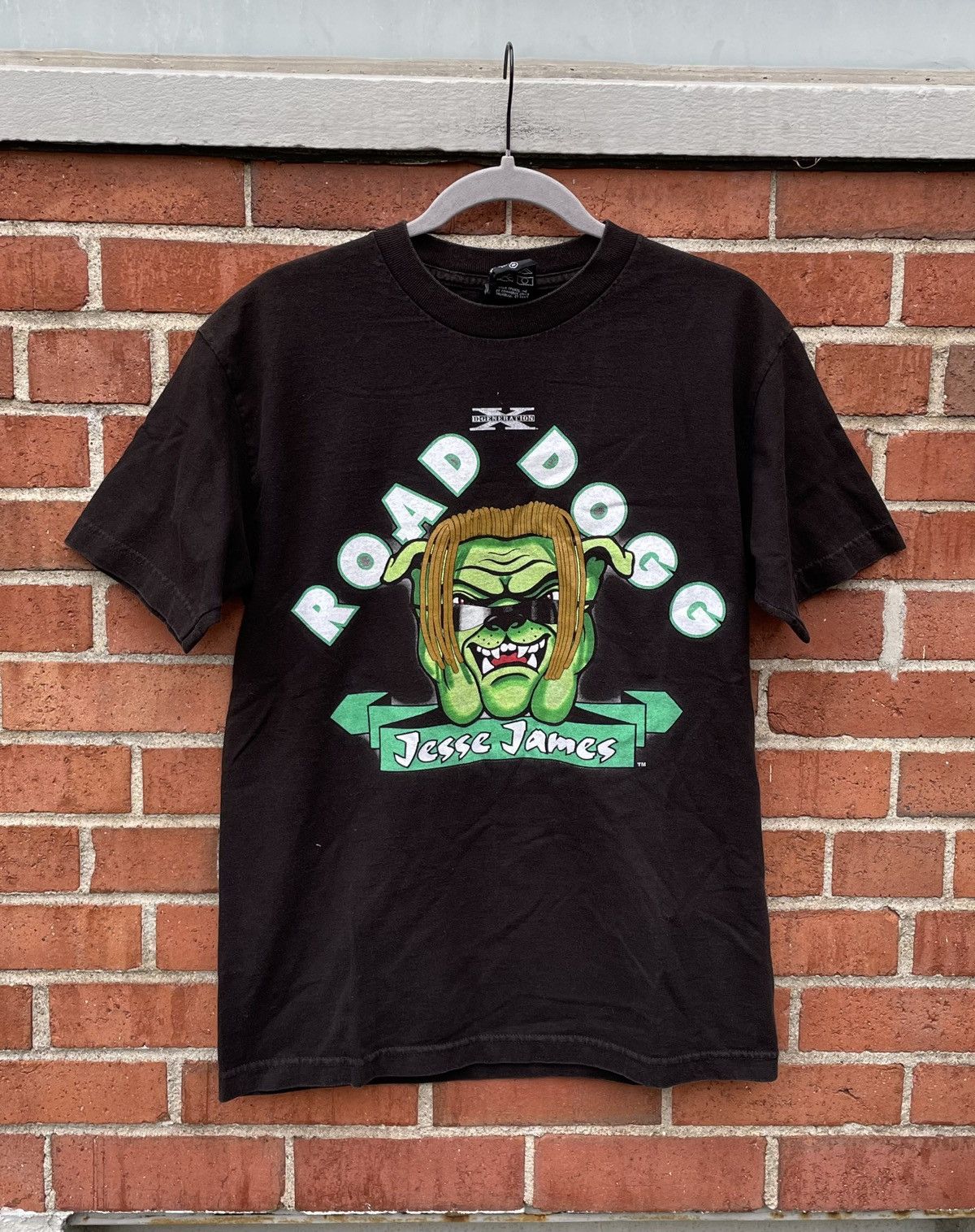 WWF Vintage WWF Road Dogg Jesse James Roll The Dogg A Bone tee Size US M / EU 48-50 / 2 - 1 Thumbnail
