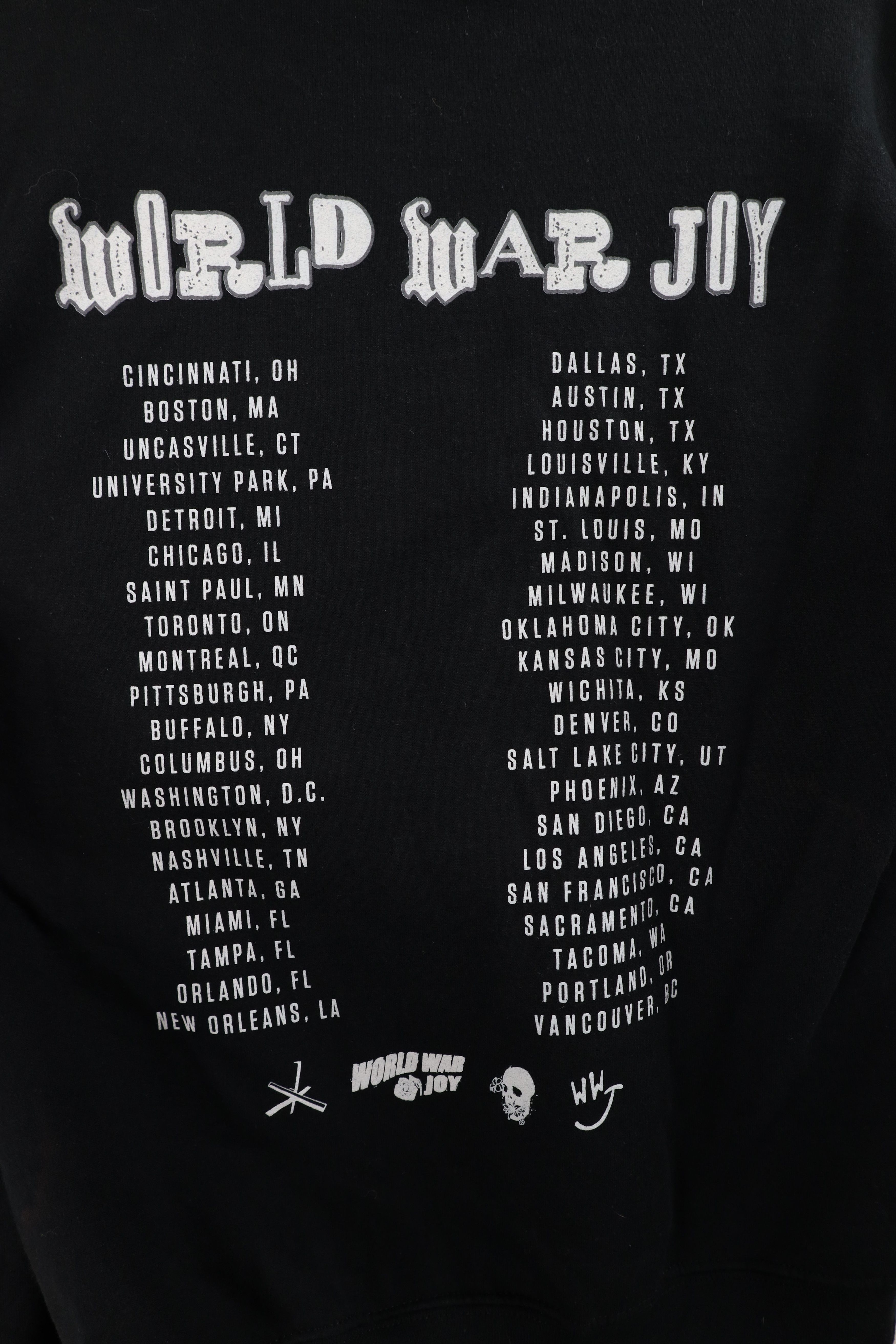 Vintage Vintage Y2K War Joy Tour Chainsmokers Band Hoodie Sweatshirt Size S / US 4 / IT 40 - 11 Thumbnail