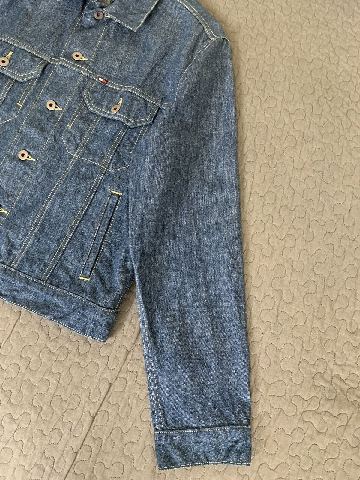 Tommy Hilfiger Tommy Hilfiger Denim Jacket Size US L / EU 52-54 / 3 - 15 Thumbnail
