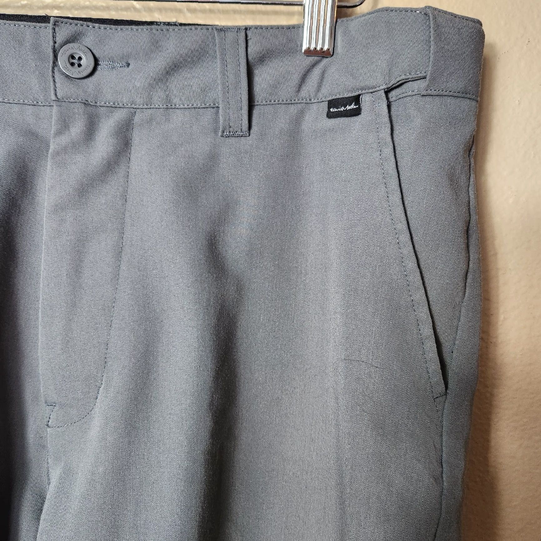 TravisMathew Travis Mathew Gray Expandable Waist Performance Golf Shorts-Size 34 Size US 34 / EU 50 - 2 Thumbnail