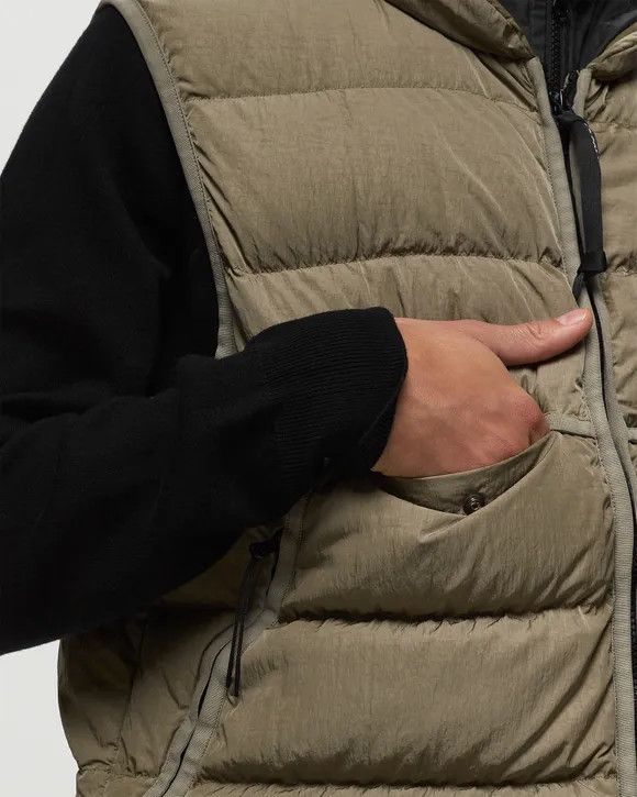 C.P. Company o1y1224 Vest in Military Green Size US M / EU 48-50 / 2 - 3 Thumbnail