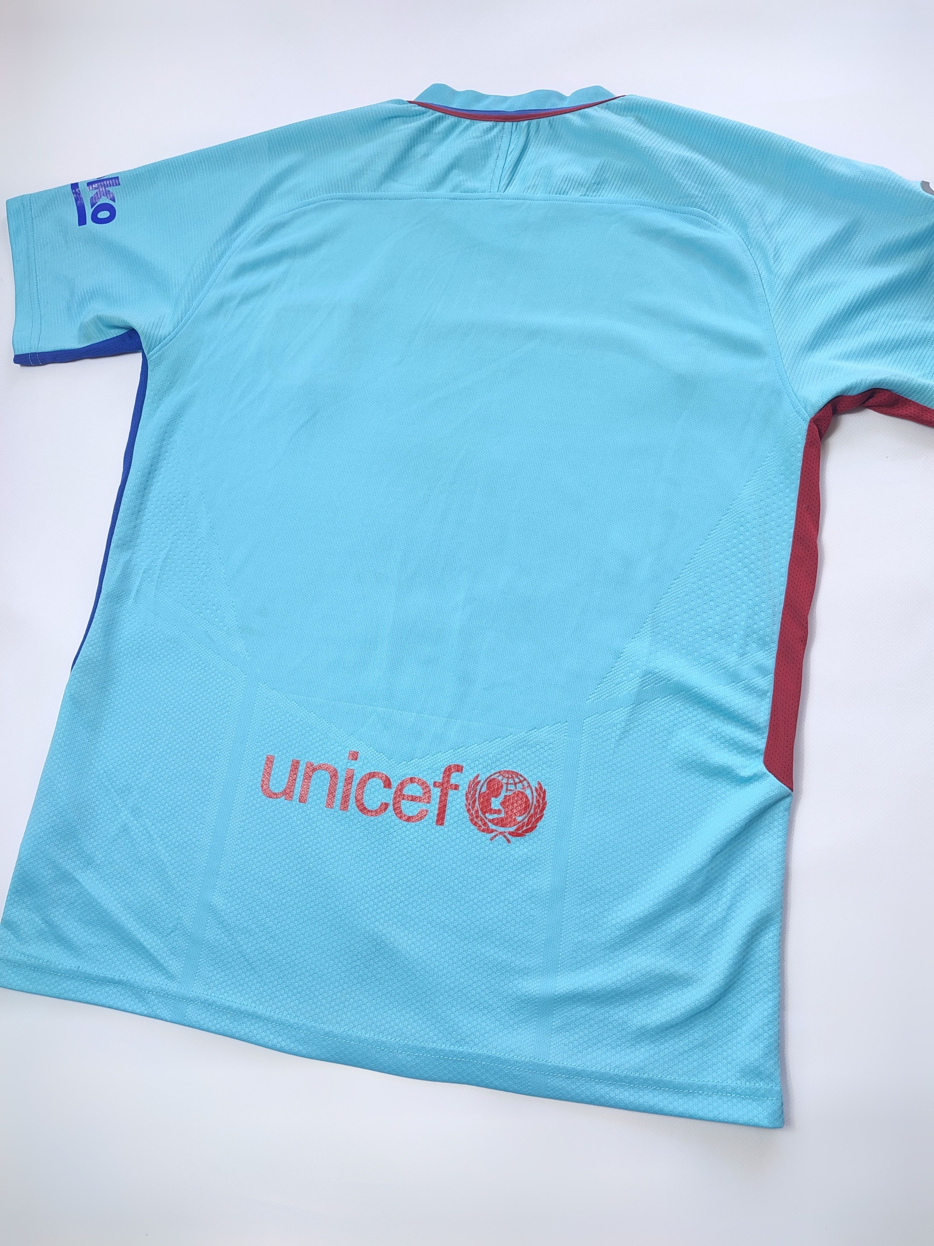 Nike Nike FC Barcelona 2010-2011 AW Jersey Light Blue UNICEF Size US L / EU 52-54 / 3 - 11 Thumbnail