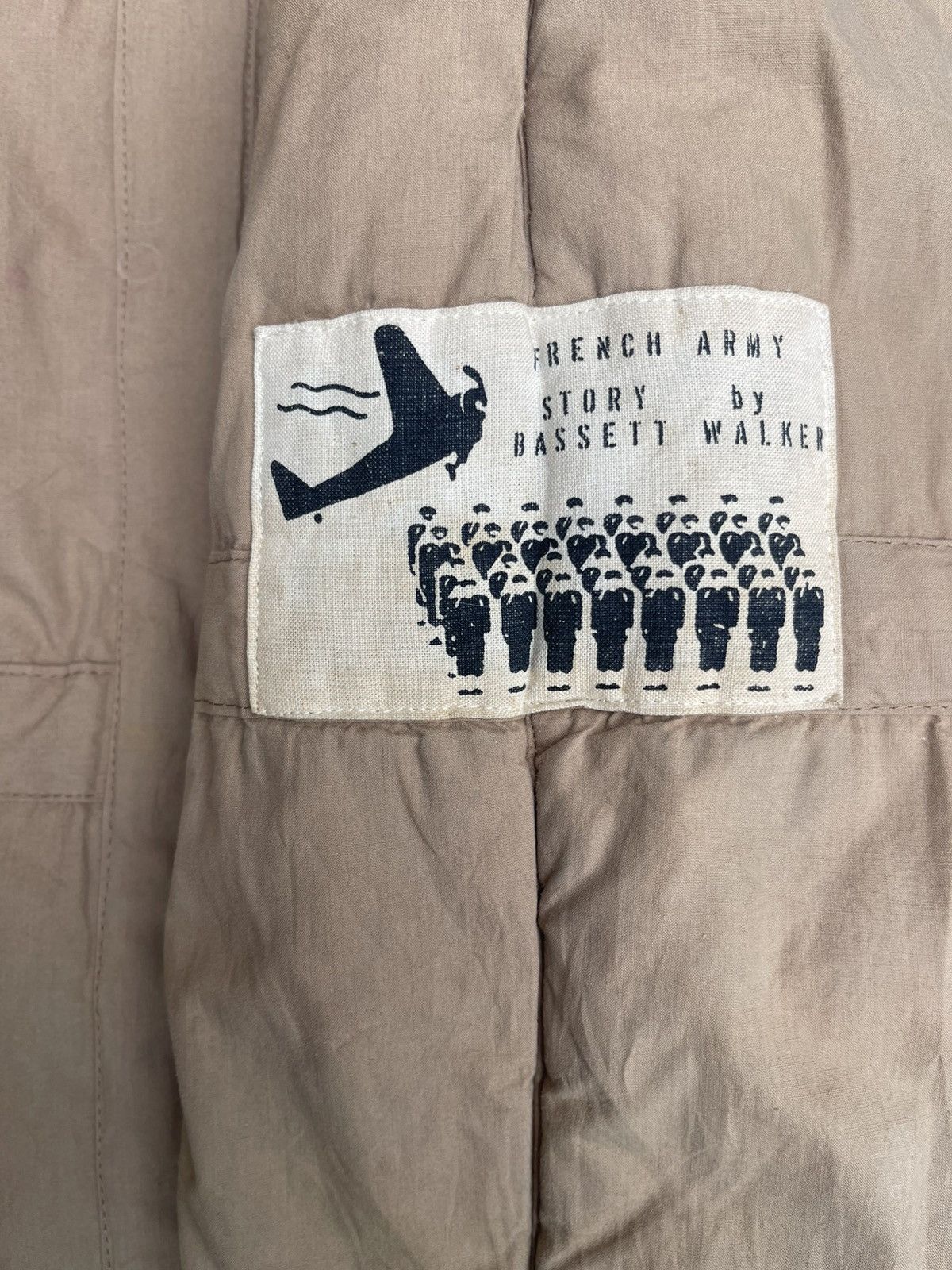 Vintage Vintage French Army Bassett Walker Jacket Asset Walker Patch Size US M / EU 48-50 / 2 - 4 Thumbnail