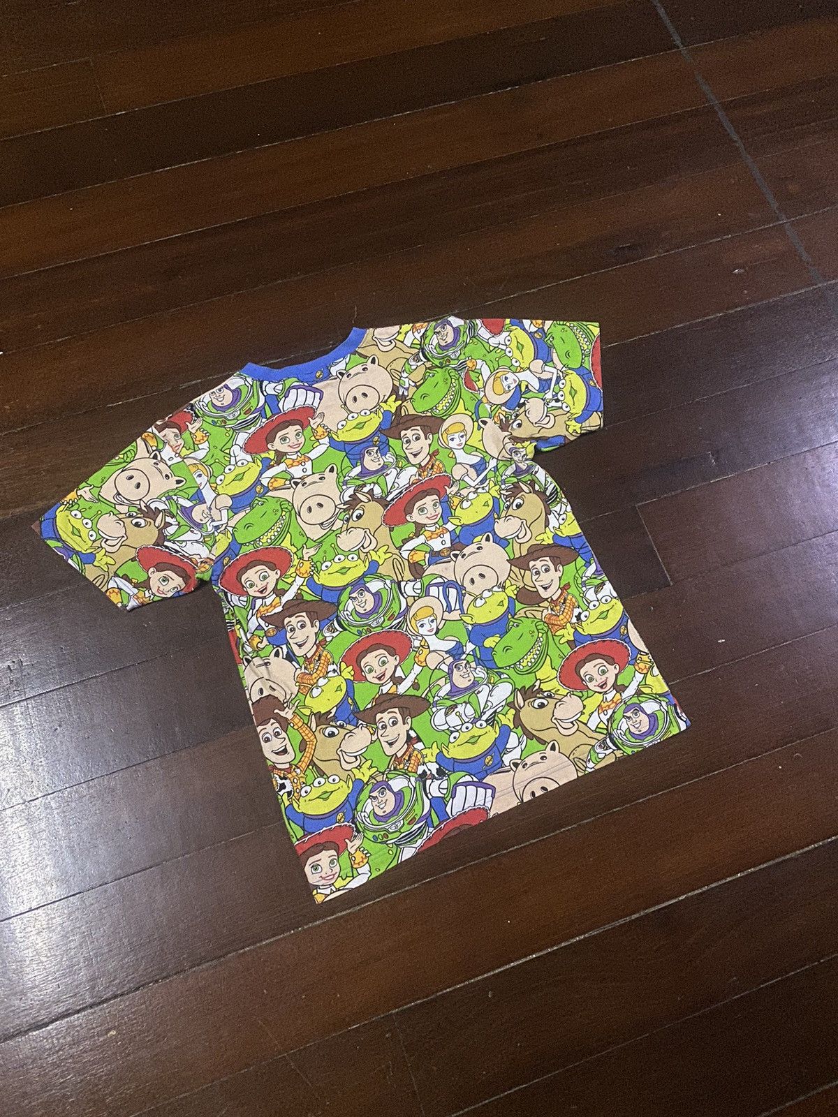 Disney × Vintage Vintage Toy Story Buzz Lightyear tokyo disney full print Size US S / EU 44-46 / 1 - 6 Thumbnail