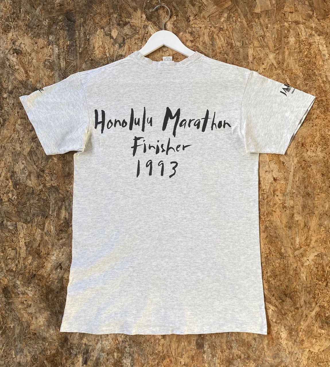Nike Vintage 90s Nike Marathon Honolulu Finisher 1993 Tshirt Size US L / EU 52-54 / 3 - 2 Thumbnail