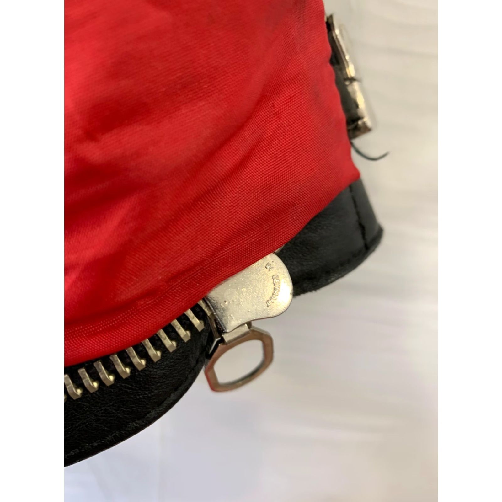 Harrods VINTAGE Harro Kombi Motorcycle Jacket Men M Leather Black Red Lining Cafe Racer #151 Size US M / EU 48-50 / 2 - 7 Thumbnail