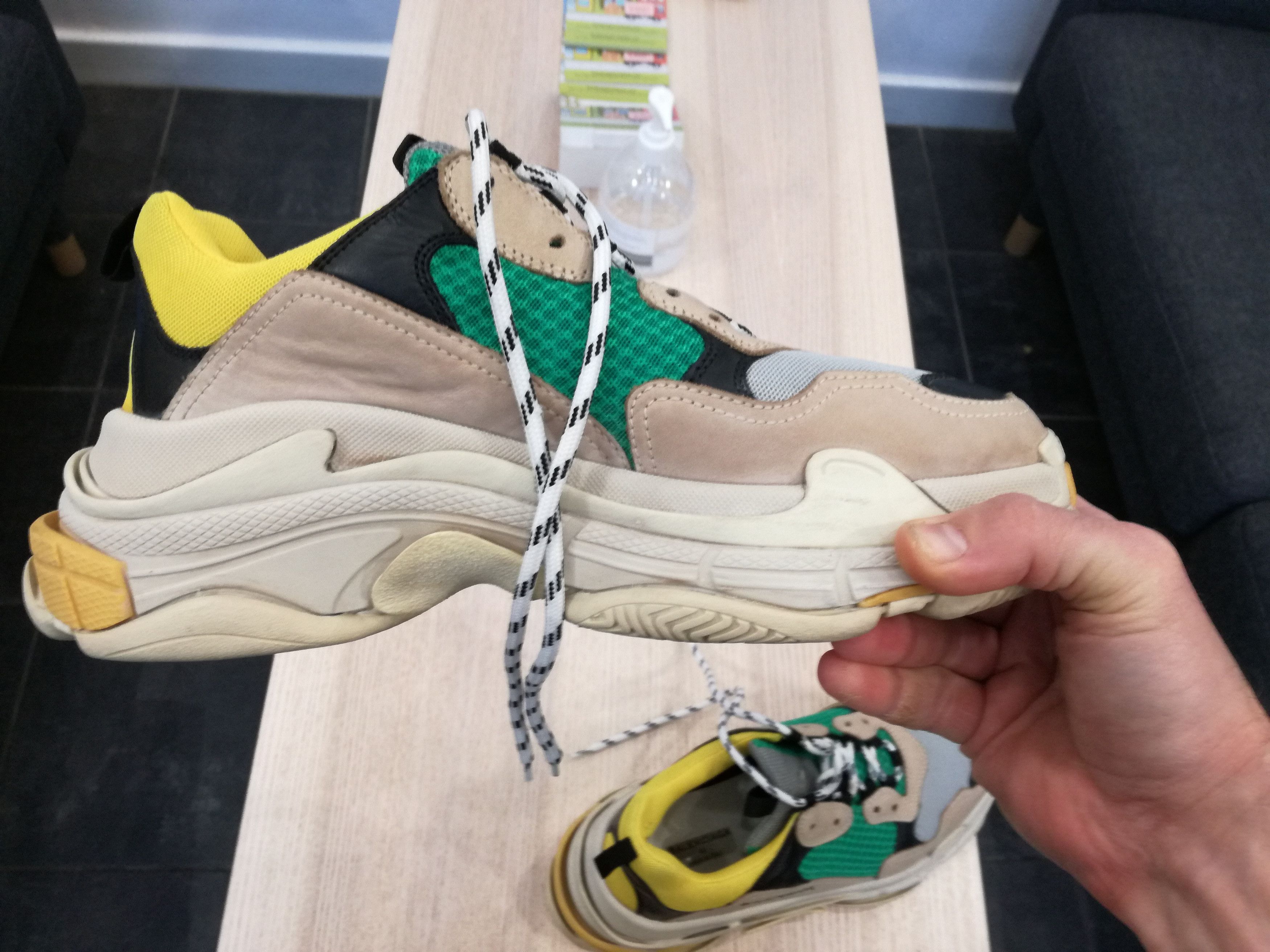 Balenciaga Made in Italy Triple S OG Curry Size 42 Size US 9 / EU 42 - 3 Thumbnail