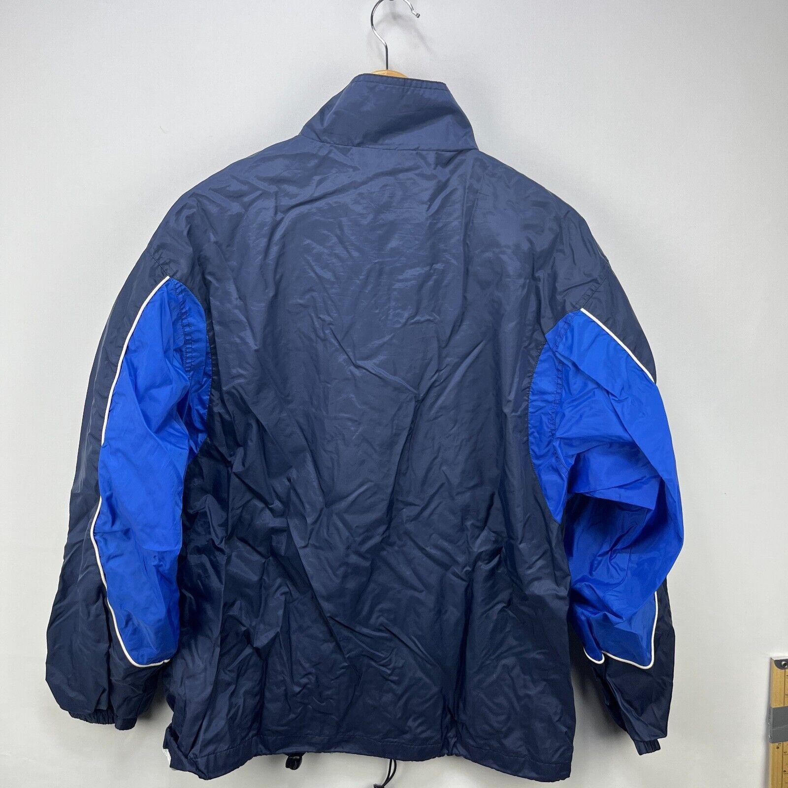 Umbro × Vintage Vintage Umbro Windbreaker Jacket Large Tracksuit Soccer Size US L / EU 52-54 / 3 - 9 Thumbnail