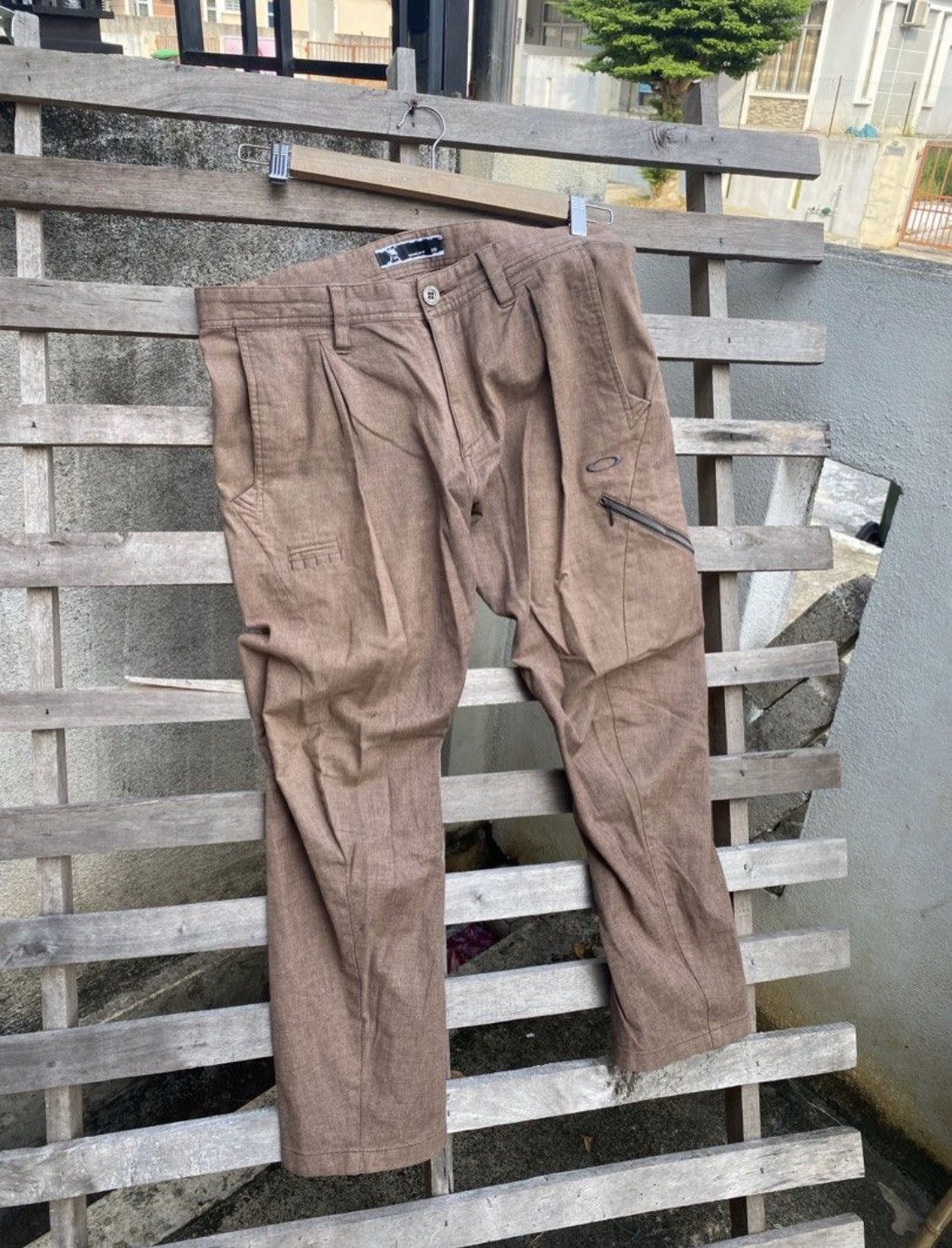 Oakley 🔥 Rare 🔥 Oakley Pants - Rare Style Size US 32 / EU 48 - 1 Thumbnail
