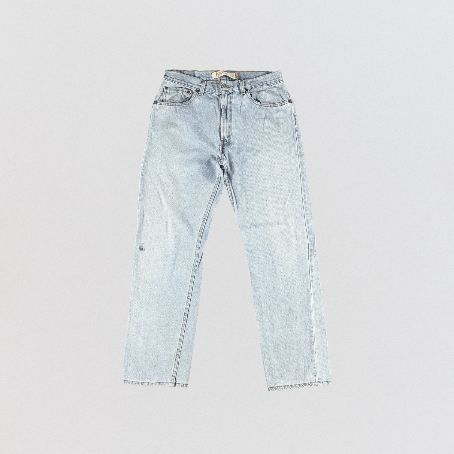 Levi's × Vintage Vintage Light Wash Levis 505 Jeans-JM3133 Size US 32 / EU 48 - 1 Thumbnail