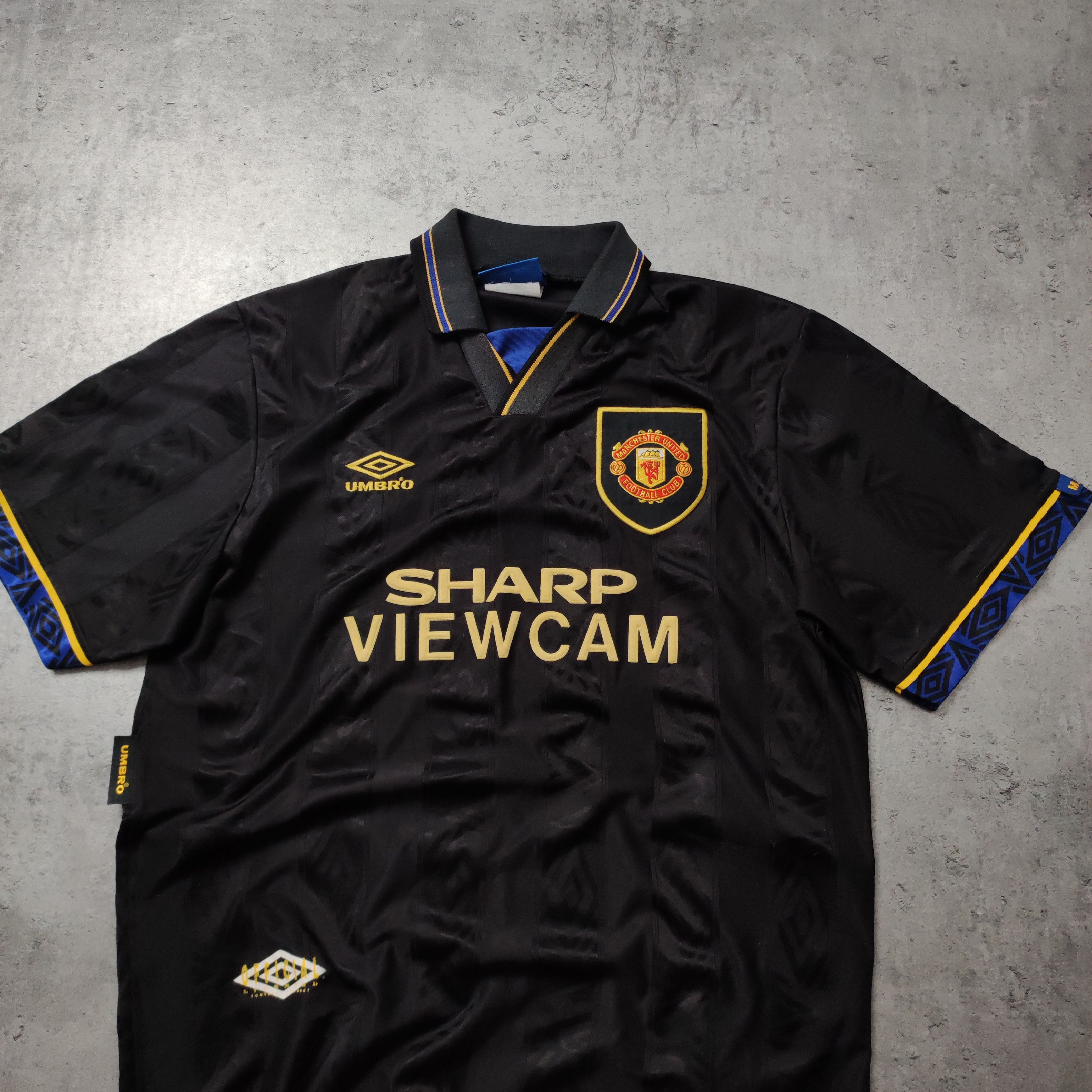 Vintage RARE OG 1993 Umbro x Manchester United Away Football Kit Size US L / EU 52-54 / 3 - 2 Thumbnail